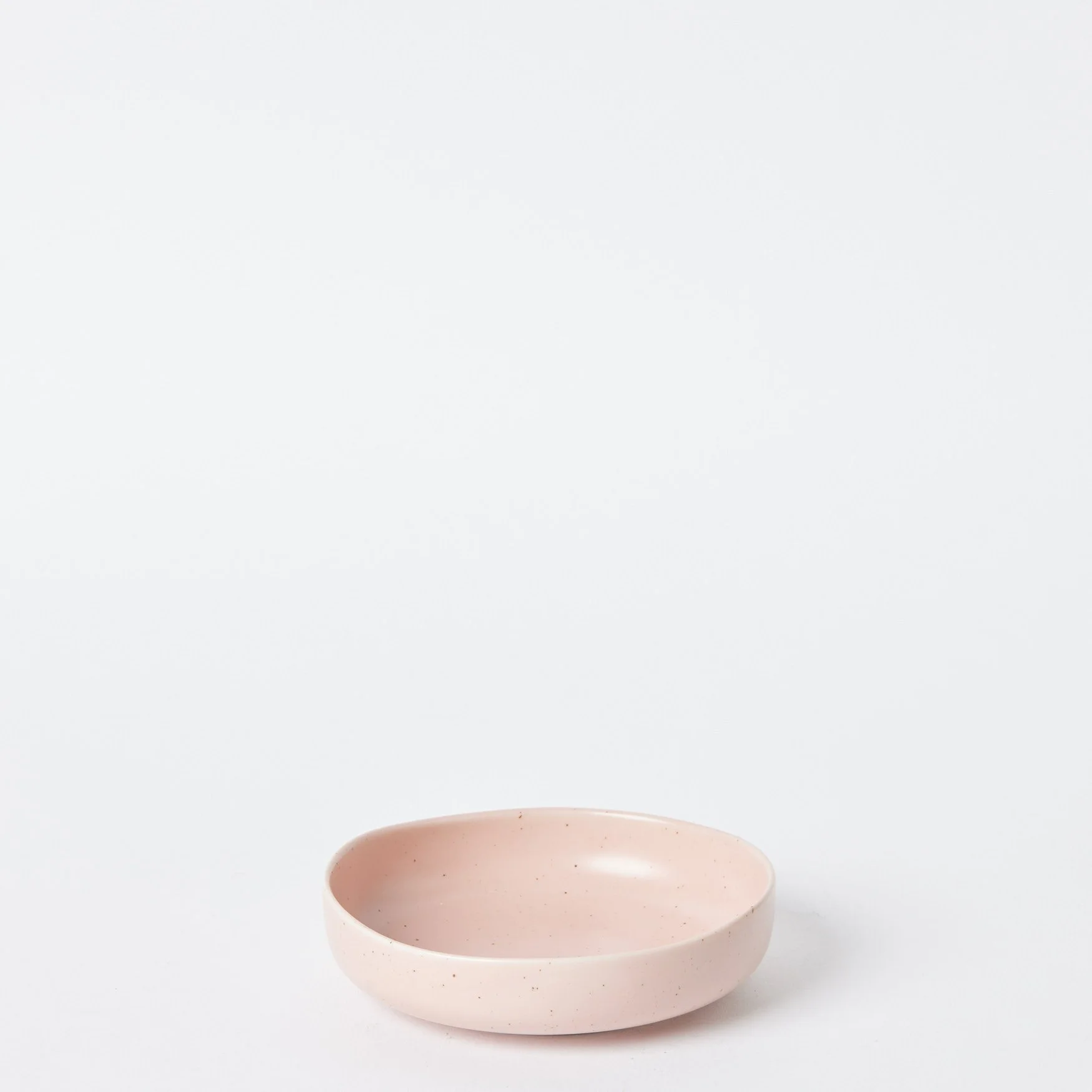 EST_Tableware_Bowls_Pink_DKBOWL0464_15D_01.jpg
