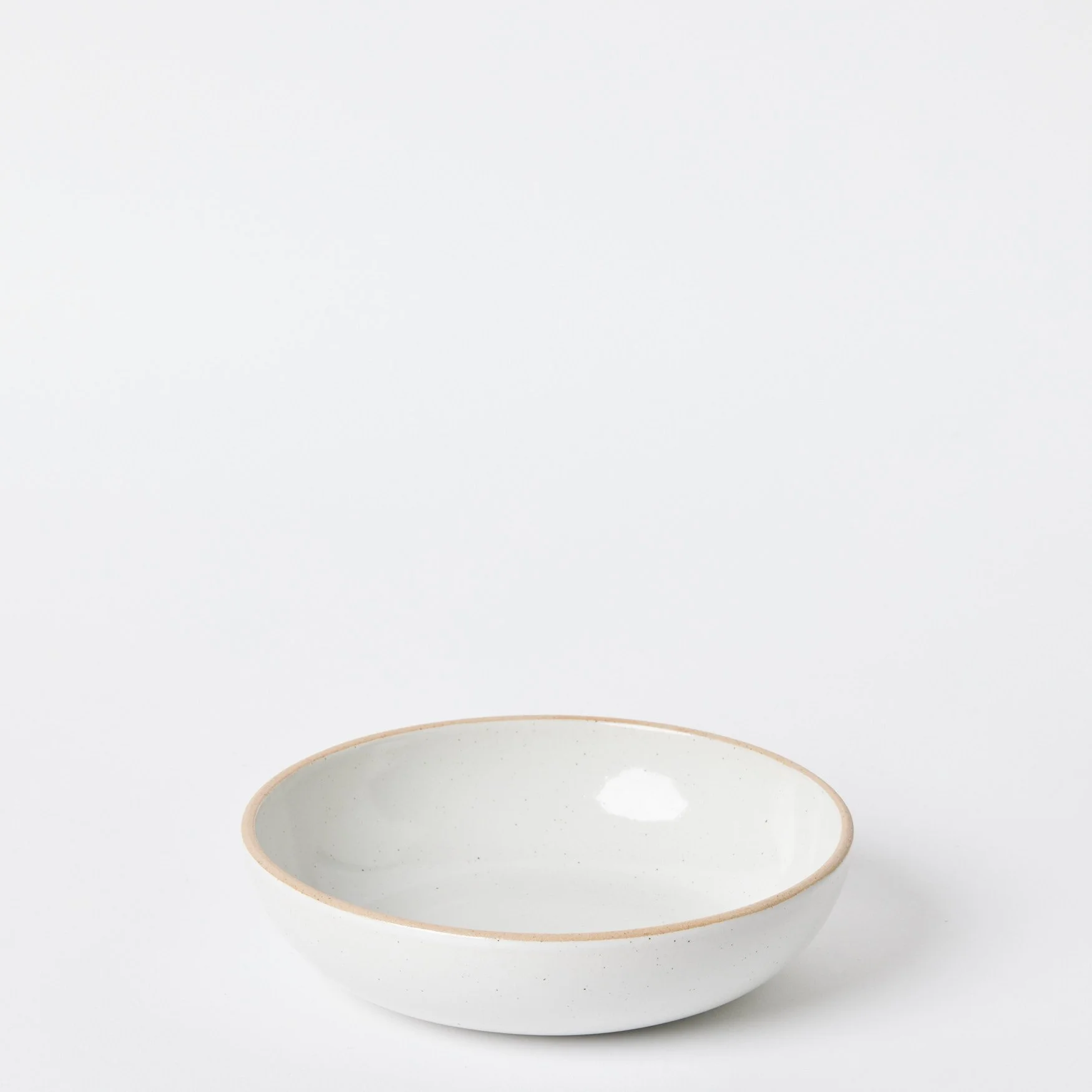 EST_Tableware_Bowls_WhiteNeutral_DKBOWL0007_20D_01.jpg