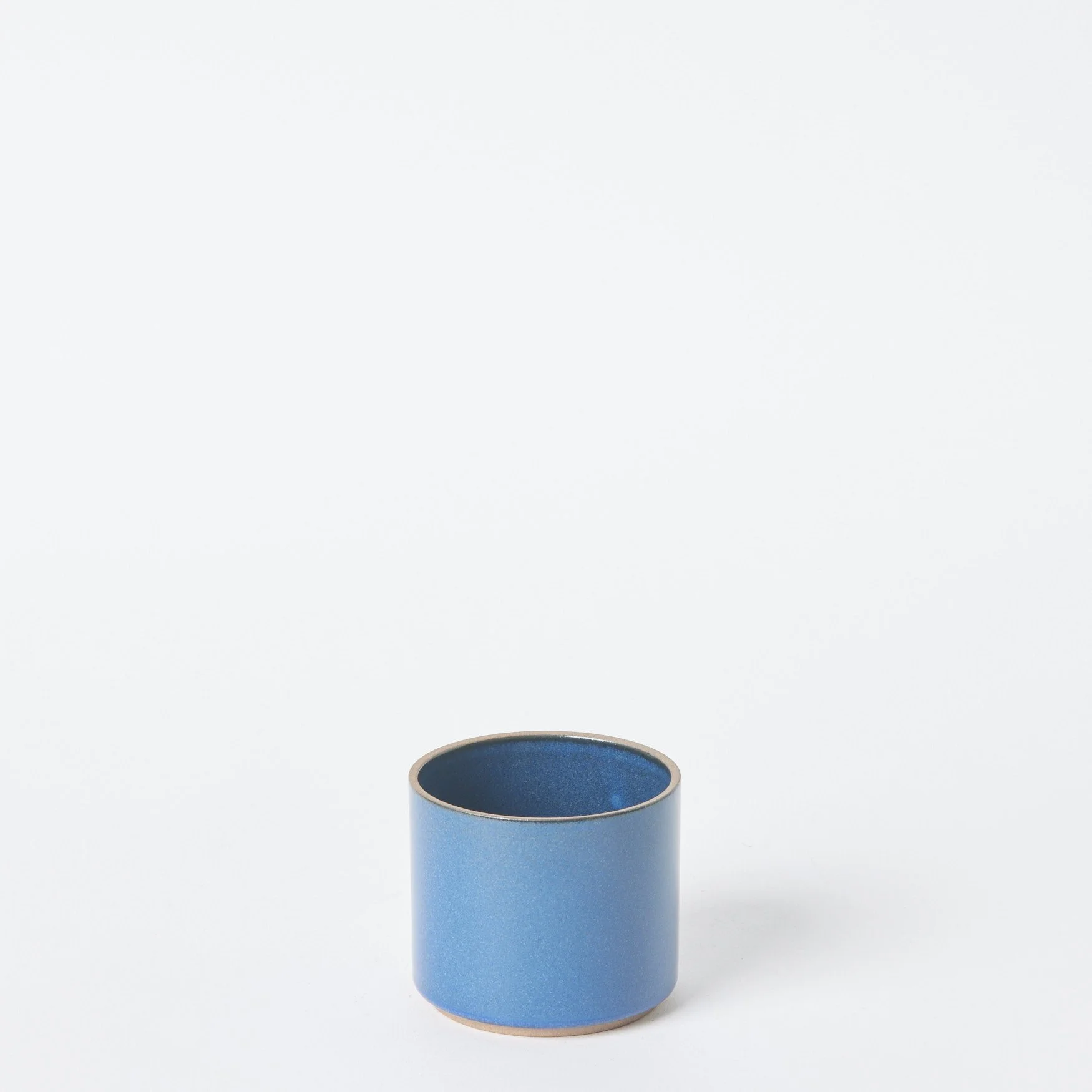 EST_Tableware_Cups_Blue_DKCUP0086_8D_01.jpg