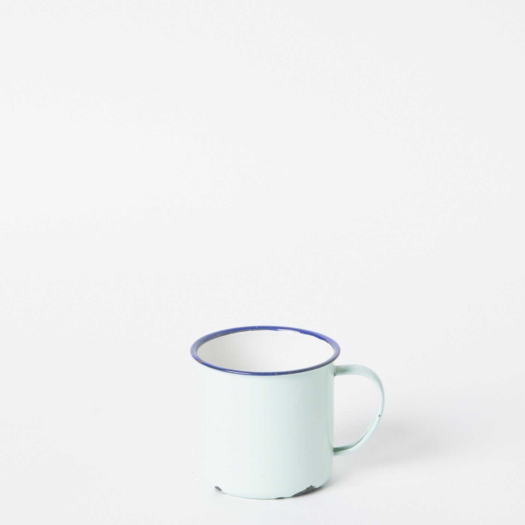 EST_Tableware_Cups_Enamel_ESTCUP0100_10D_01.jpg