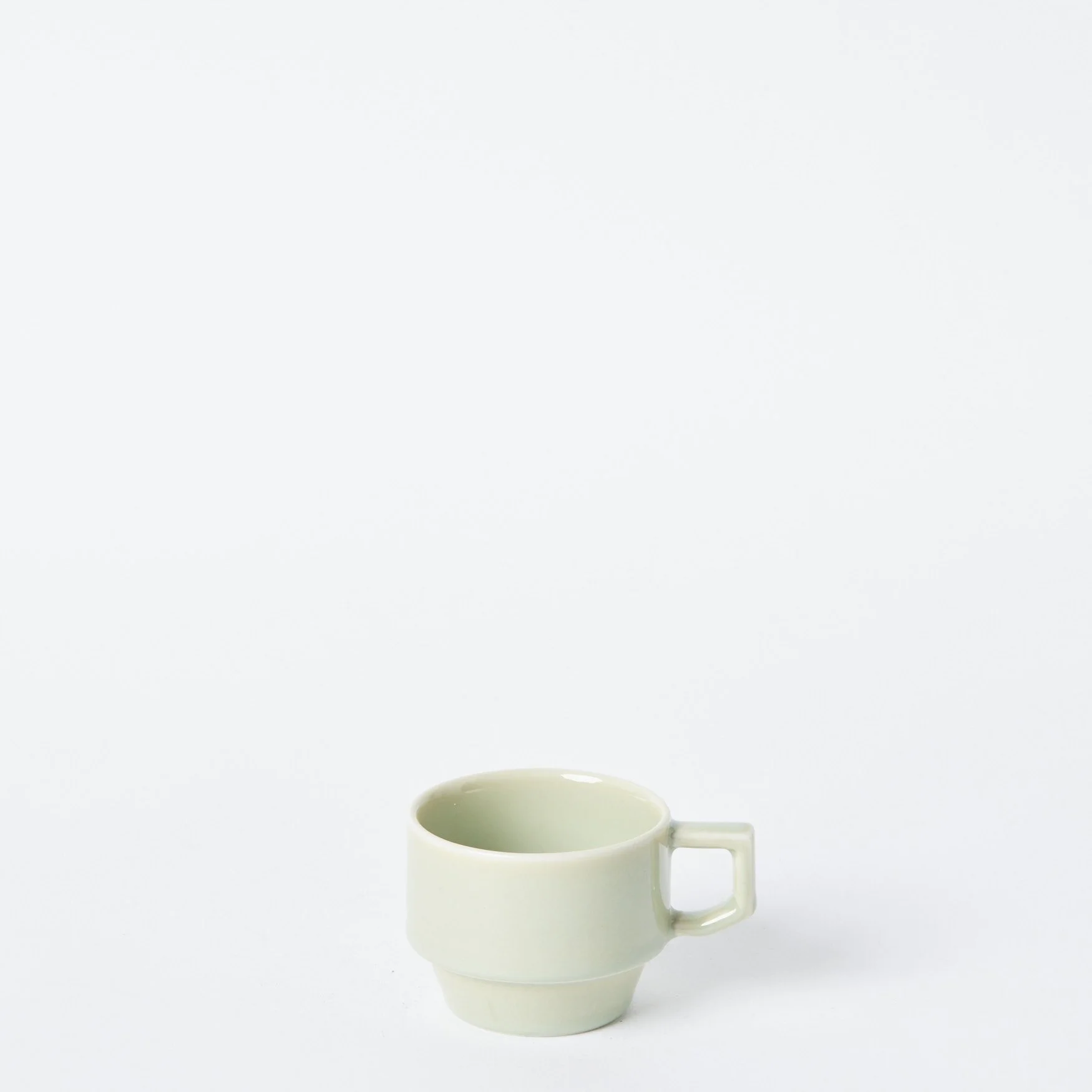 EST_Tableware_Cups_Green_ESTCUP0049_8D_01.jpg