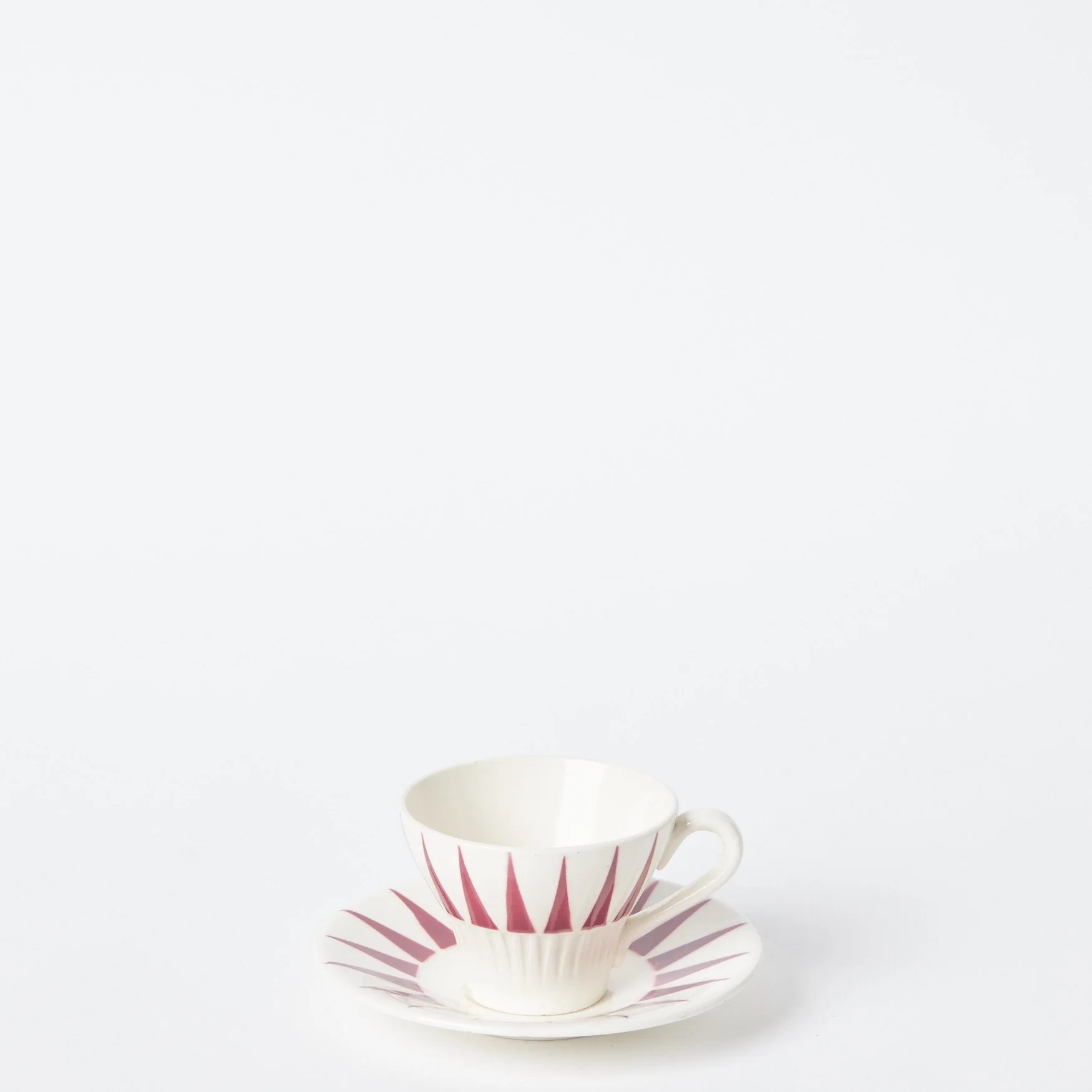 EST_Tableware_Cups_Purple_DKCUP0092_14D_01.jpg