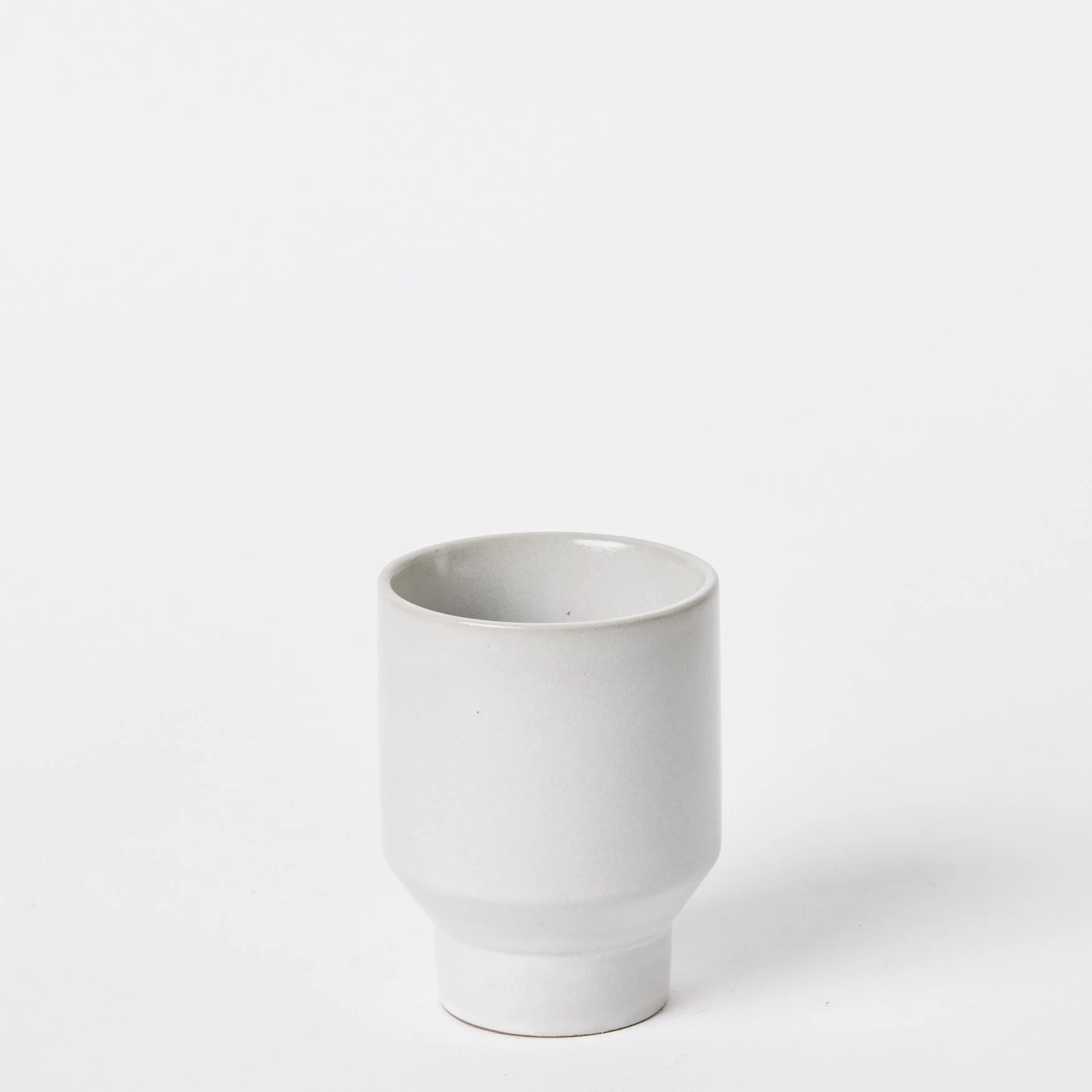 EST_Tableware_Cups_WhiteNeutral_ESTCUP0029_7D_01.jpg