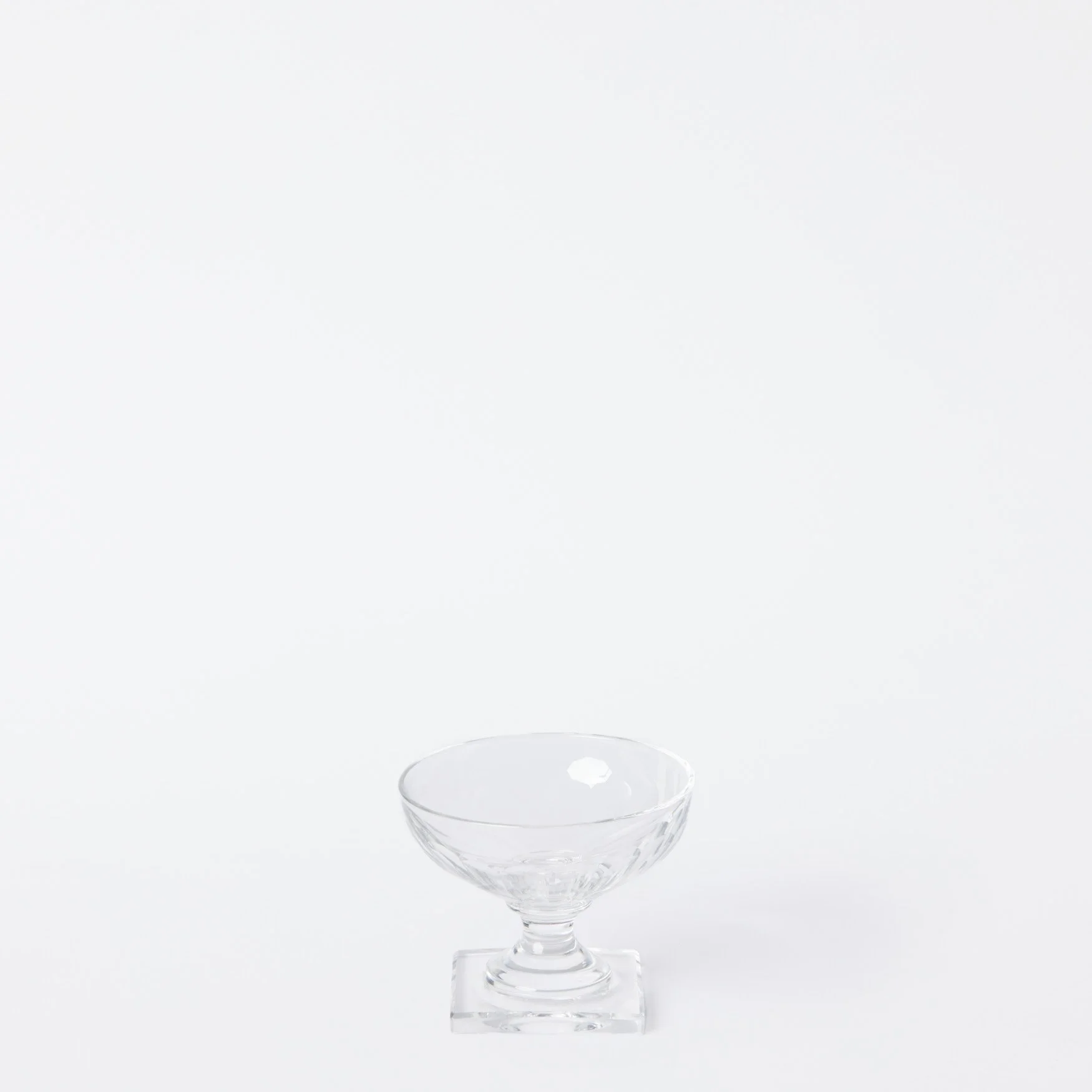 EST_Tableware_Glasses_Glass_ESTGLASS0068_10Dx8H_01_x2.jpg