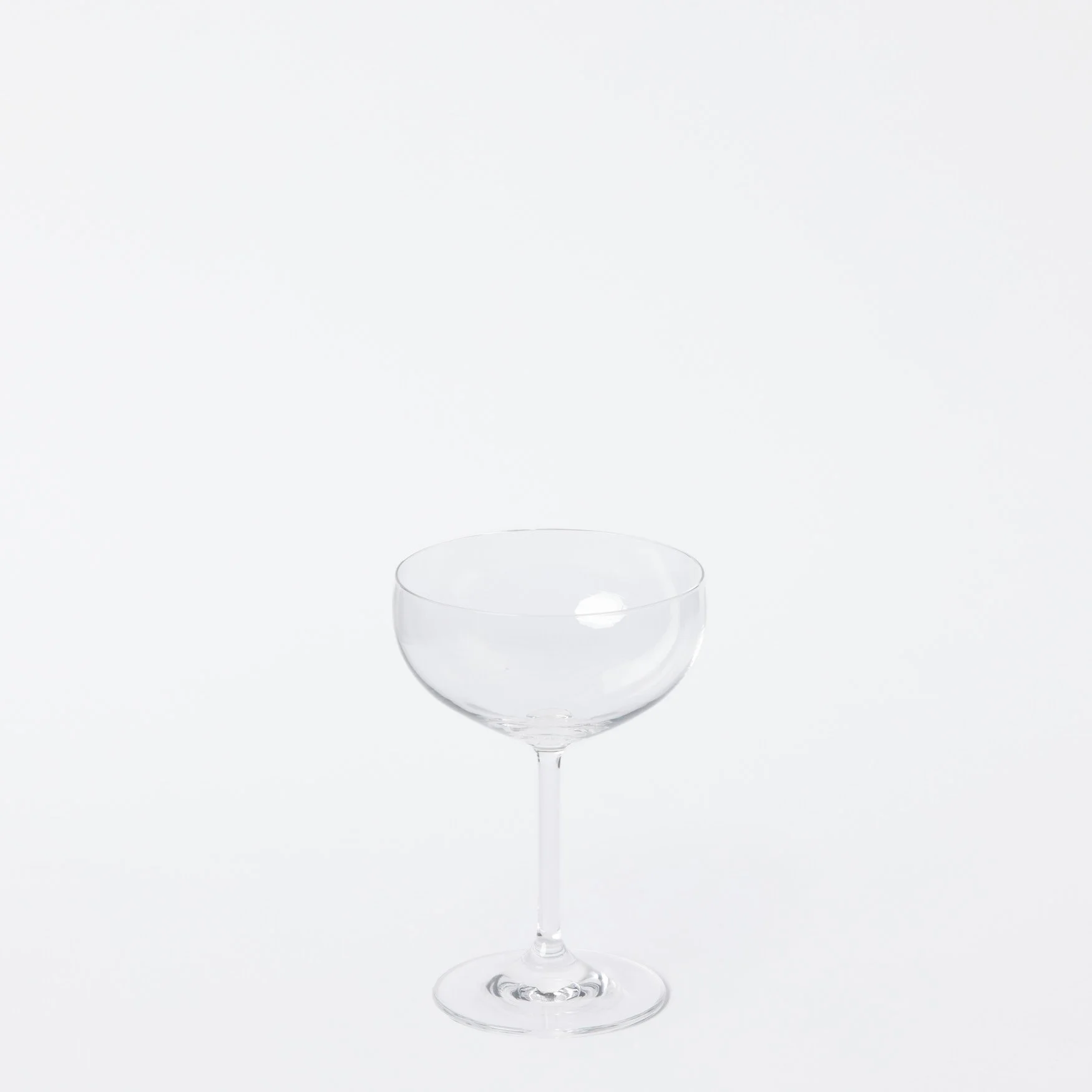 EST_Tableware_Glasses_Glass_ESTGLASS0082_10Dx15H_01.jpg