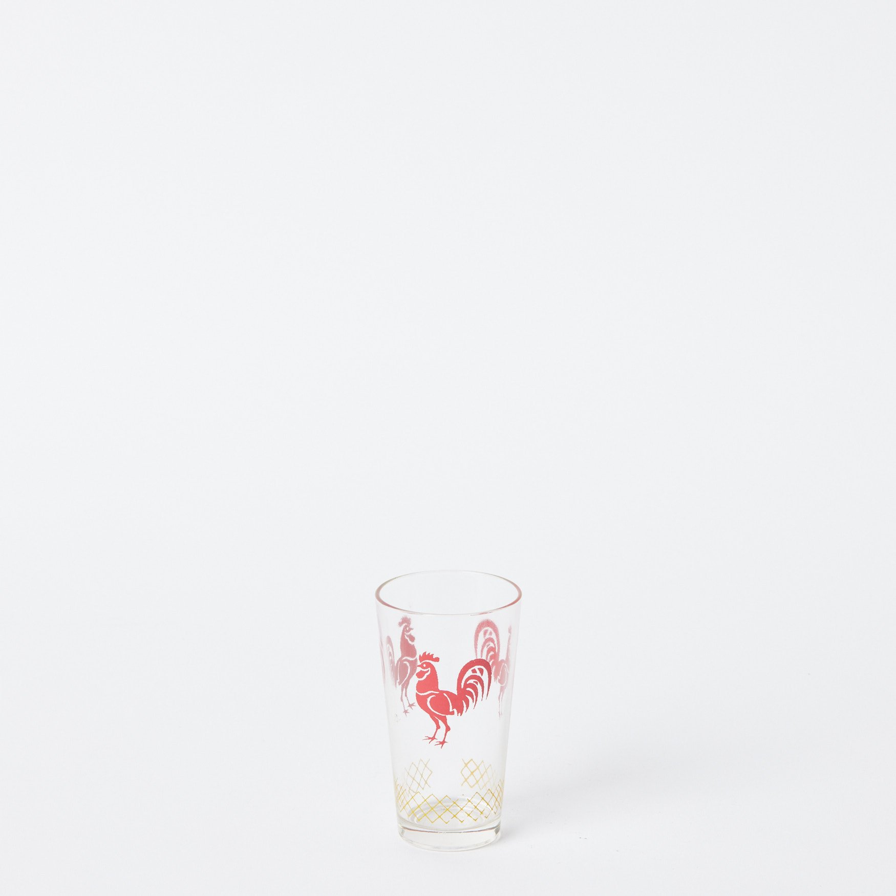 EST_Tableware_Glasses_Red_DKGLASS0127_5Dx10H_01.jpg