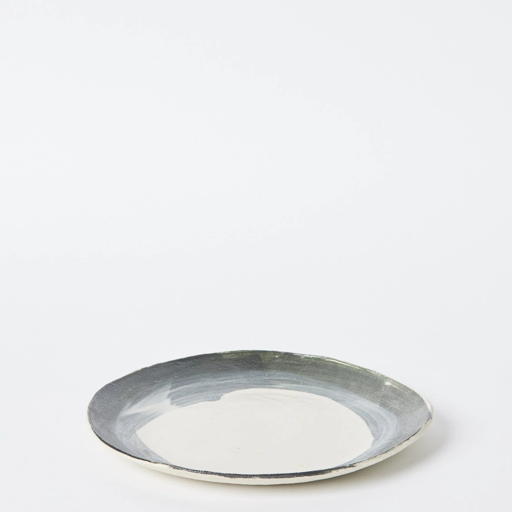EST_Tableware_Plates_Black_ESTPLATE0318_24D_01.jpg