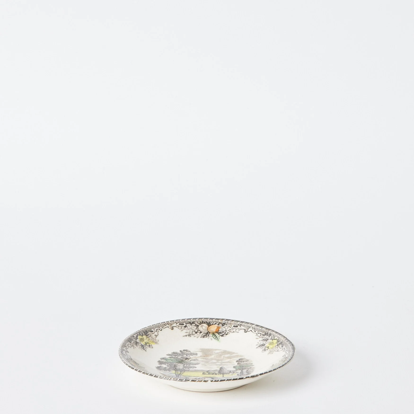 EST_Tableware_Plates_Black_ESTPLATE0331_15D_01.jpg