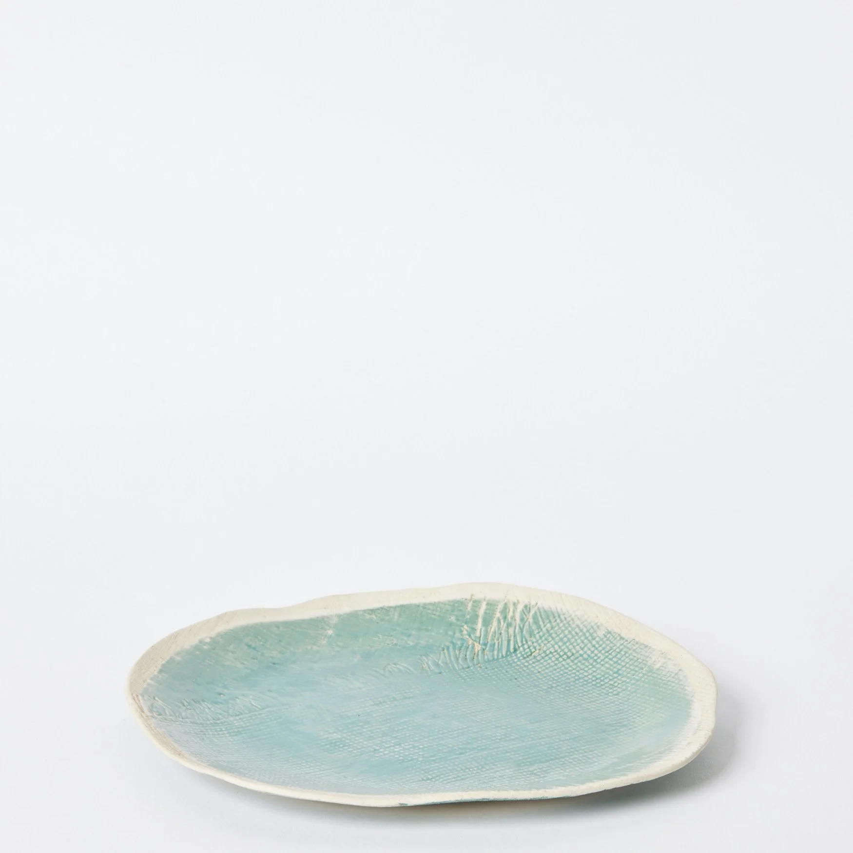 EST_Tableware_Plates_Green_DKPLATE0422_23D_01.jpg