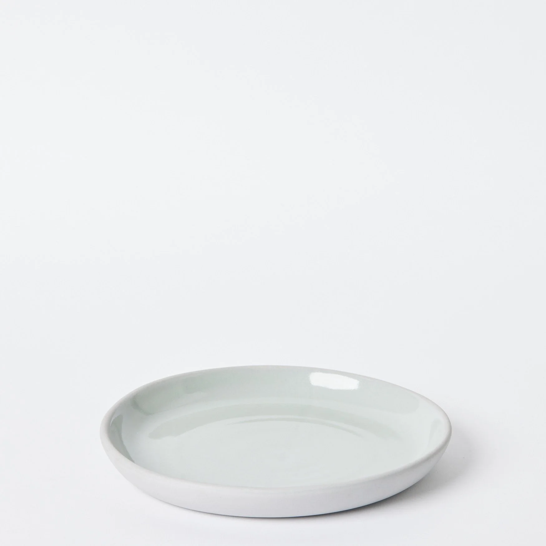 EST_Tableware_Plates_Green_DKPLATE0435_23D_01.jpg