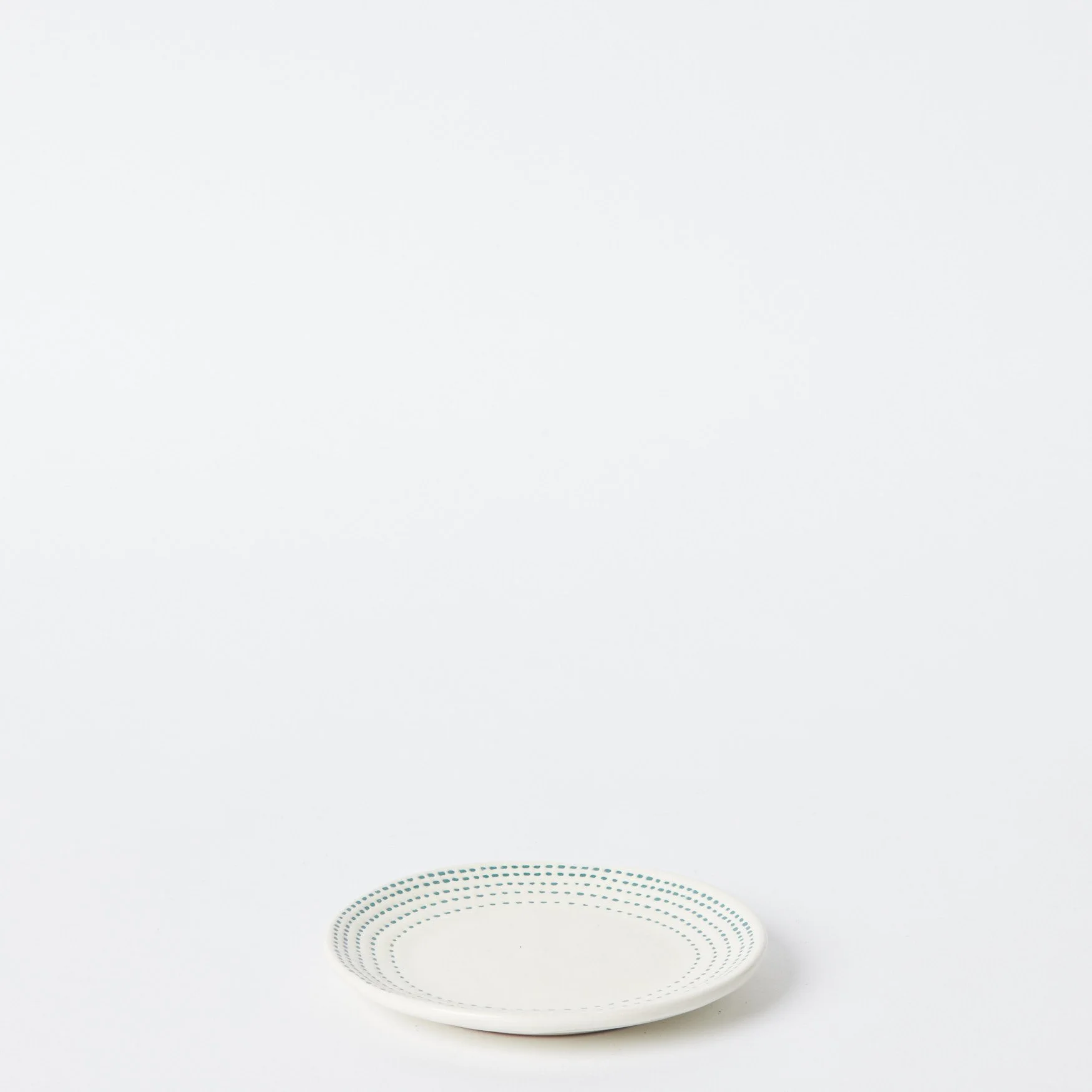 EST_Tableware_Plates_Green_DKPLATE0457_14D_01.jpg