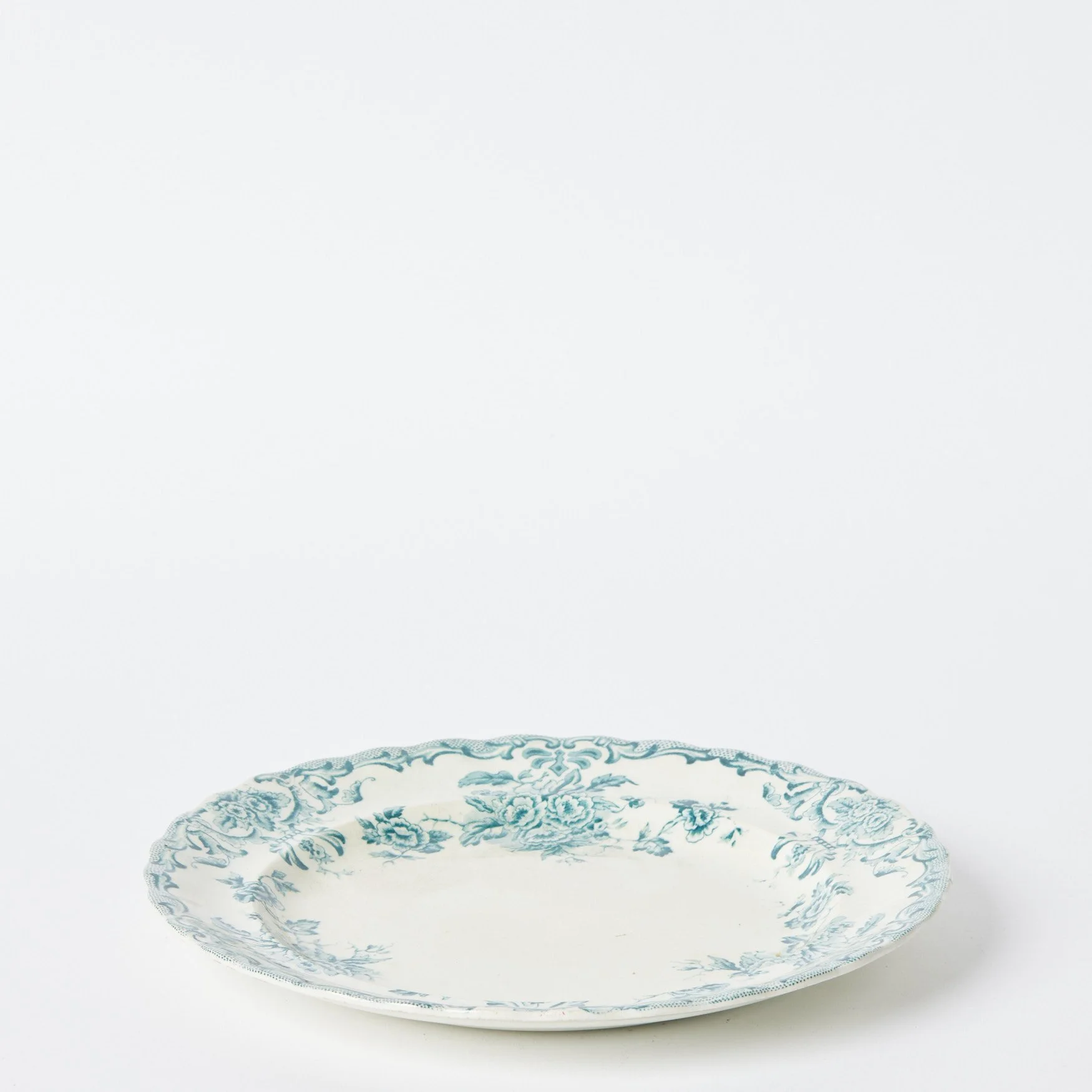EST_Tableware_Plates_Green_ESTPLATE0260_26D_01.jpg