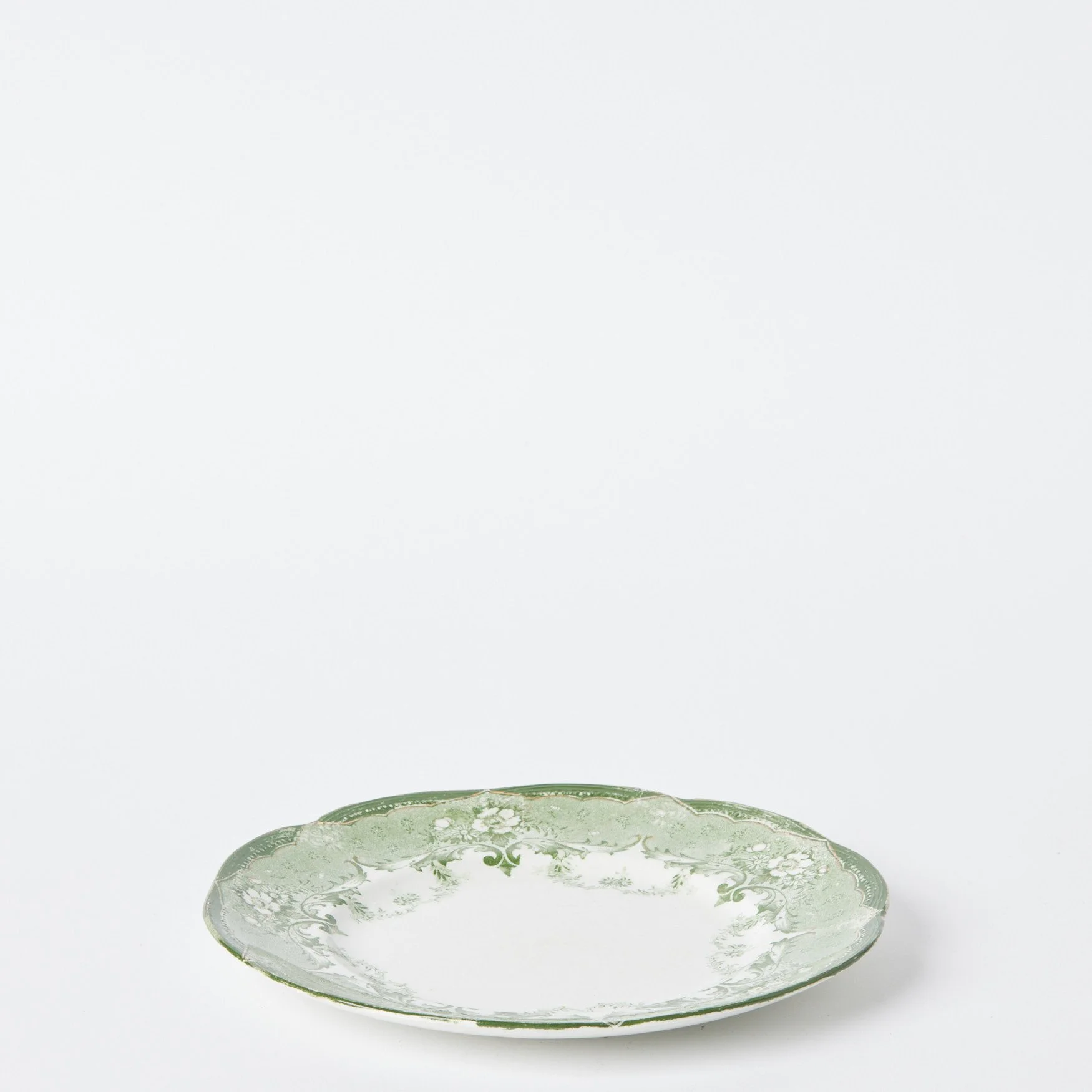 EST_Tableware_Plates_Green_ESTPLATE0270_22D_01.jpg