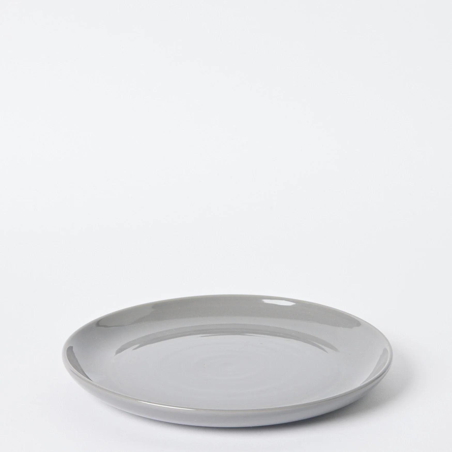 EST_Tableware_Plates_Grey_DKPLATE0480_26D_01.jpg