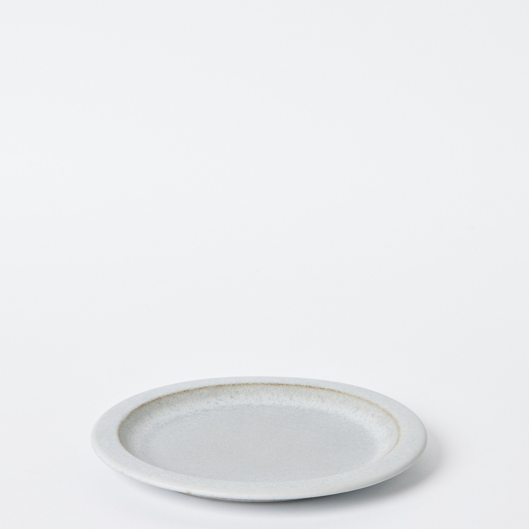 EST_Tableware_Plates_Grey_DKPLATE0506_22D_01.jpg