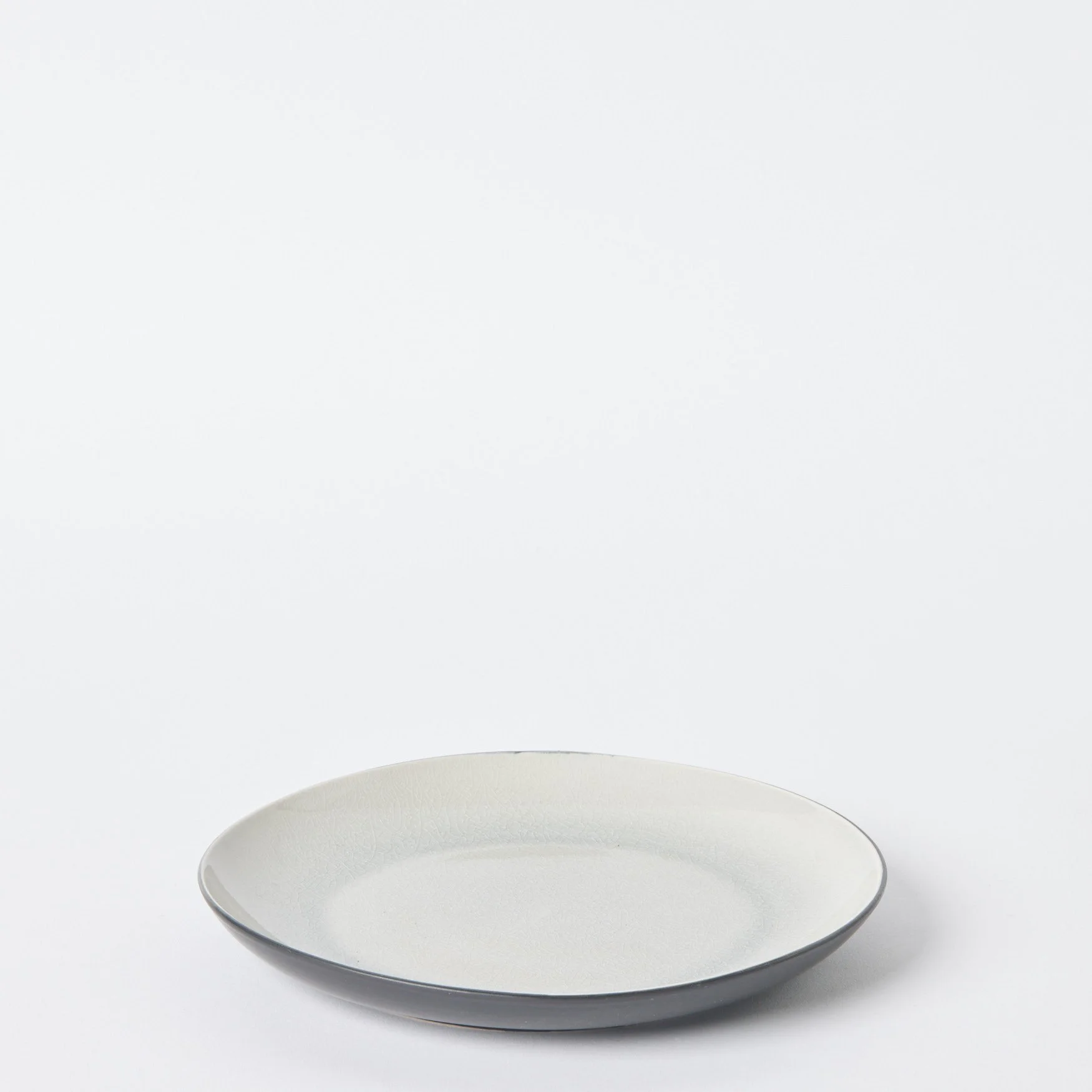 EST_Tableware_Plates_Grey_DKPLATE0508_22D_01.jpg