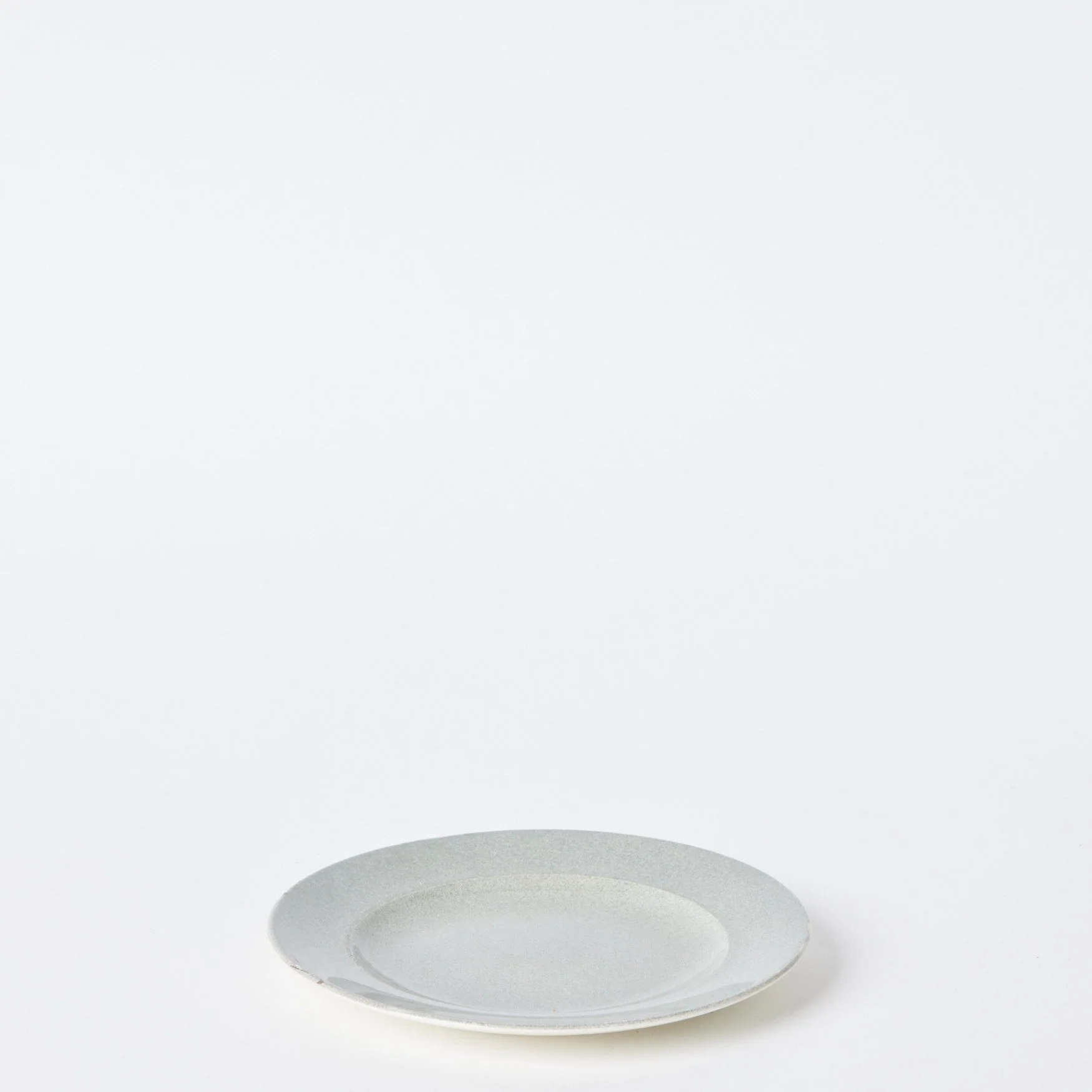 EST_Tableware_Plates_Grey_ESTPLATE0307_17D_01.jpg