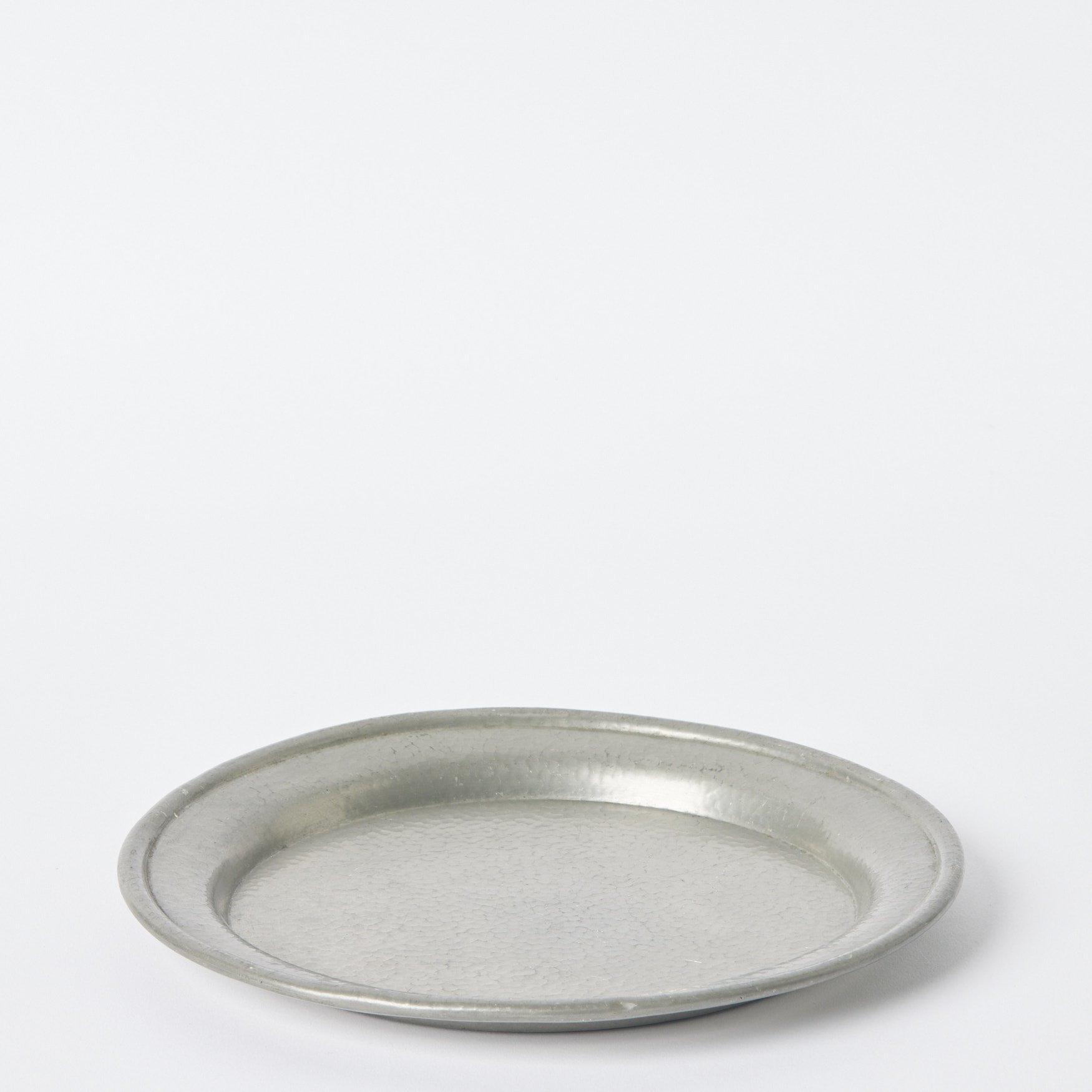 EST_Tableware_Plates_Metal_ESTPLATE0198_27D_01.jpg