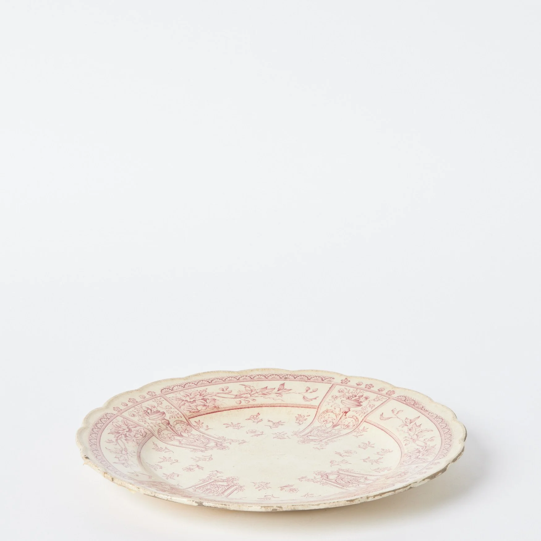 EST_Tableware_Plates_Pink_ESTPLATE0165_25D_01.jpg