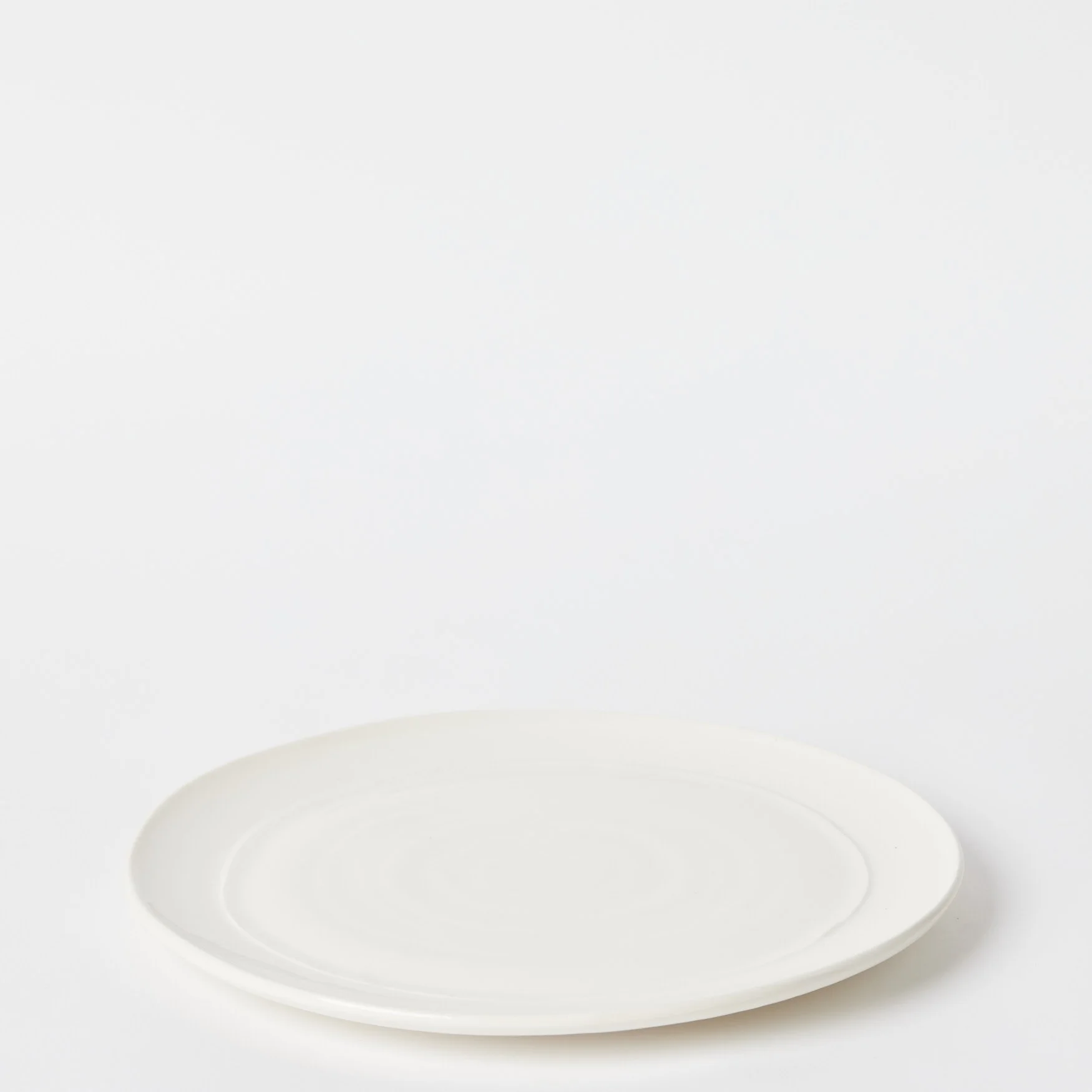 EST_Tableware_Plates_WhiteNeutral_DKPLATE0006_28D_01.jpg