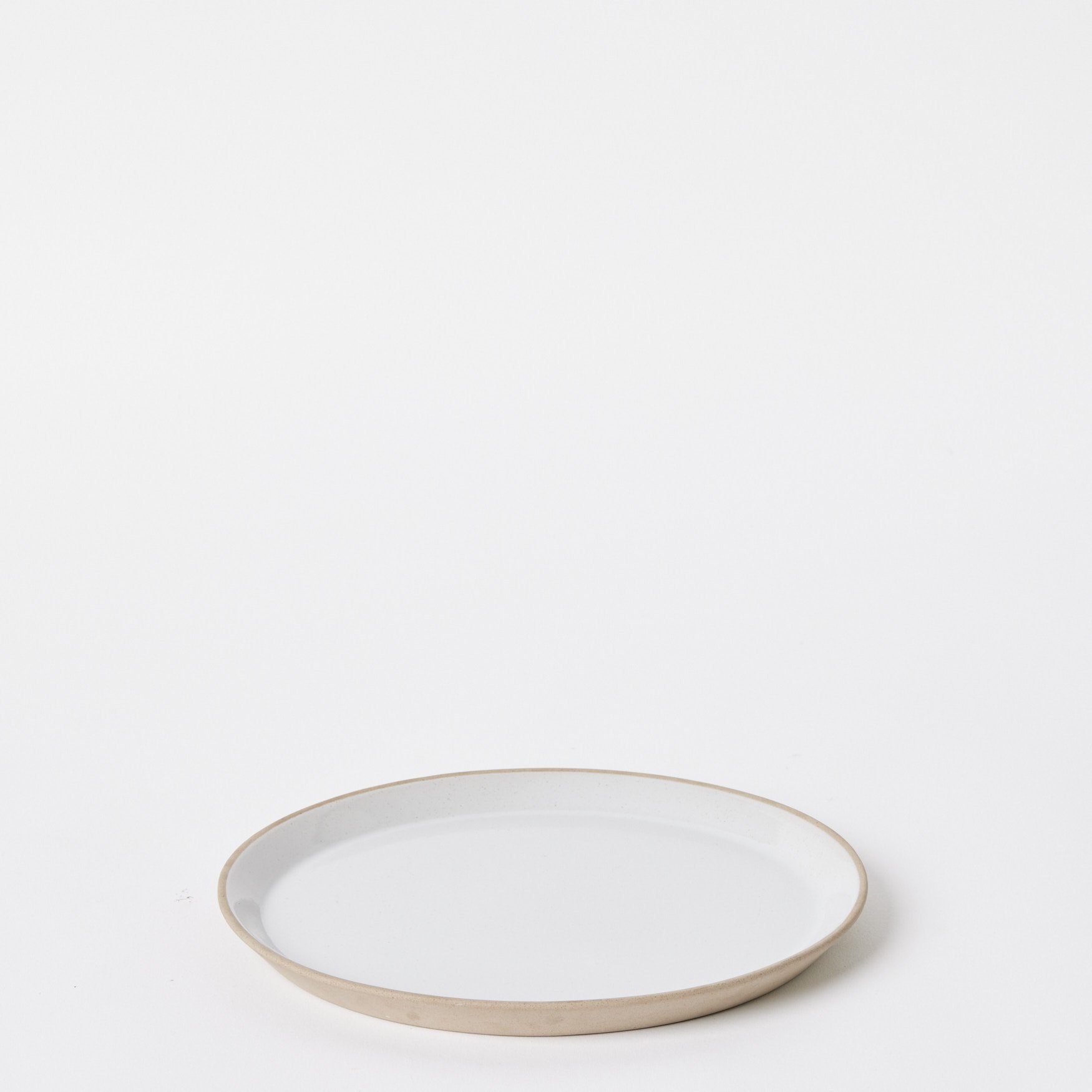 EST_Tableware_Plates_WhiteNeutral_ESTPLATE0096_22D_01.jpg