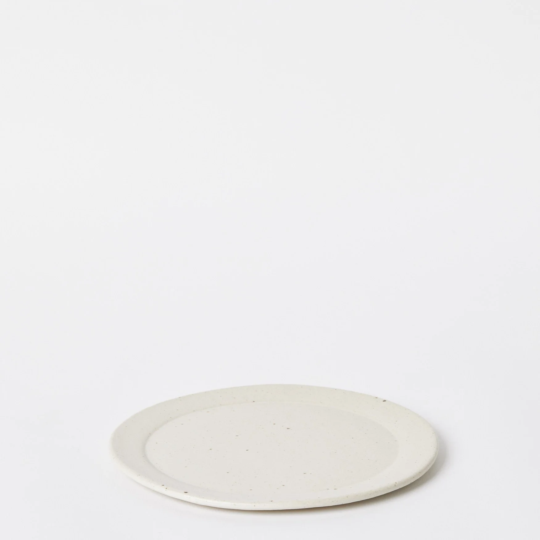 EST_Tableware_Plates_WhiteNeutral_ESTPLATE0123_23D_01.jpg