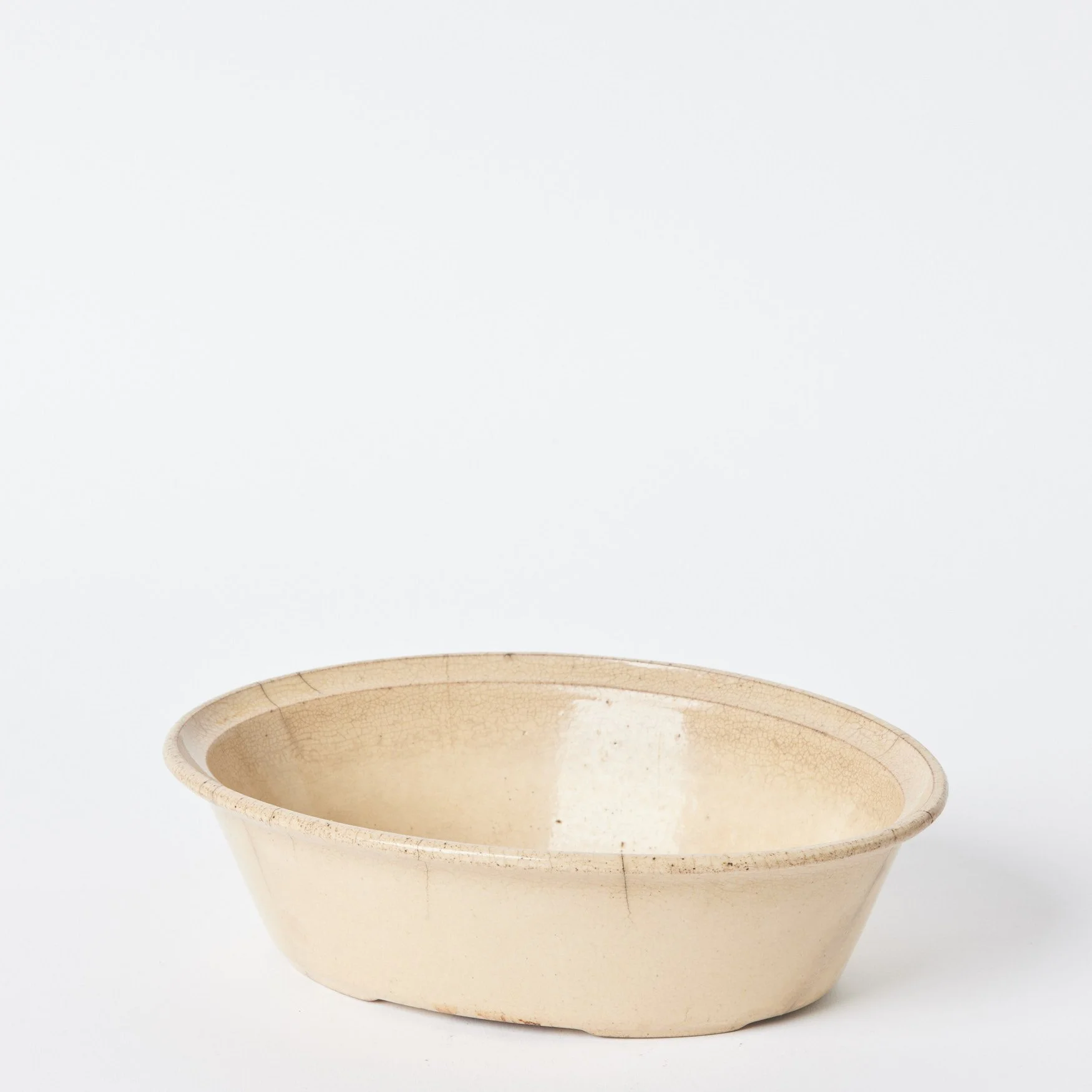 EST_Cookware_Dishes_Naturals_ESTDISHES0004_25Lx19Wx7H_01.jpg