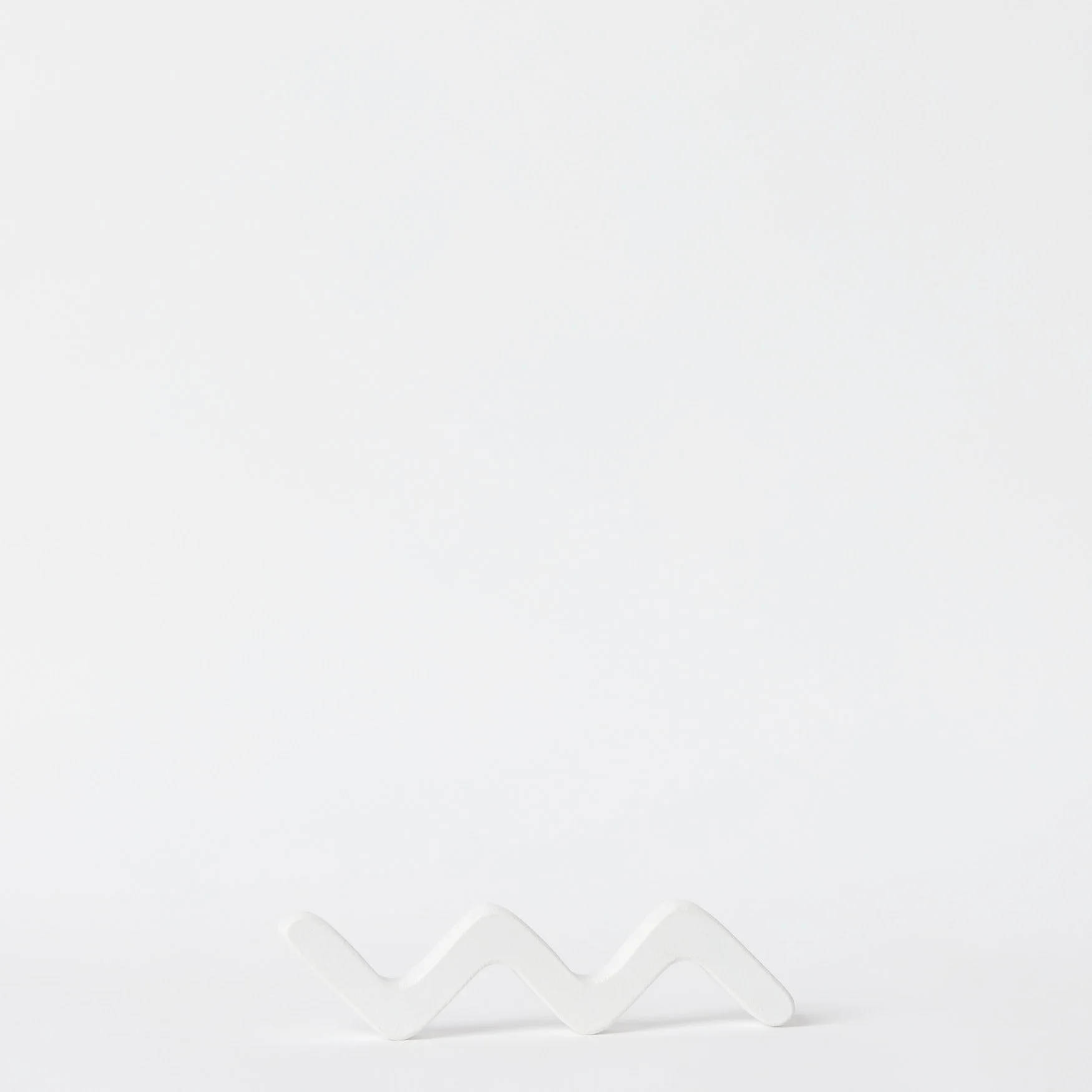 EST_Objects_Shapes_WhiteNeutral_MGSHAPE0013_21Lx6Hx2D_01.jpg
