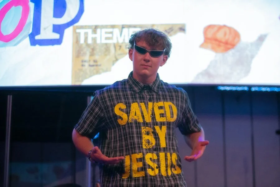 FRIDAY TWAS INSANETH

Anyone else watch that vlog?

We love you Curate Youth 💙💙