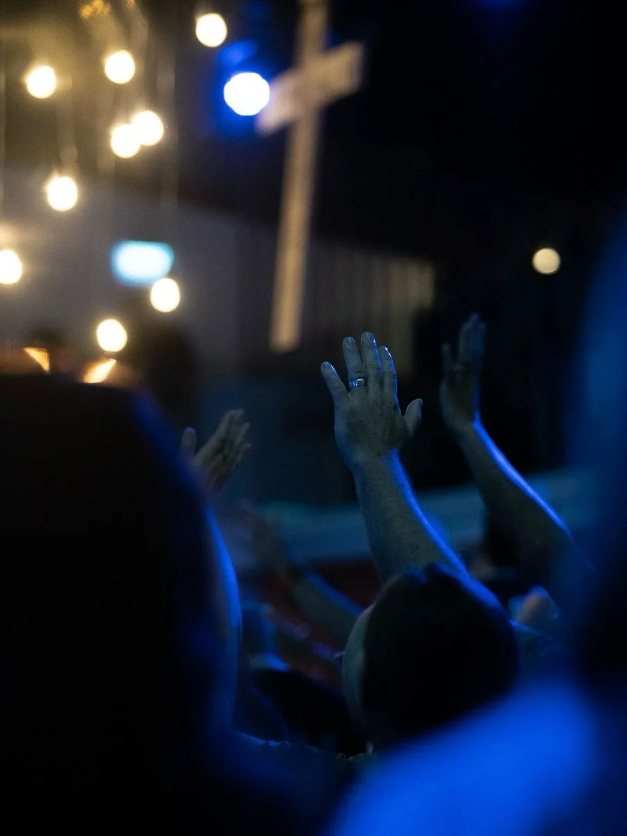 NO WONDER THEY CALL IT "GOOD"

Friday is Good because Sunday is coming ✝️

How special was it gathering together "in the round" yesterday. Worship. Communion. Remembrance. 

Jesus. Our Saviour King. Who endured the Cross for US. H