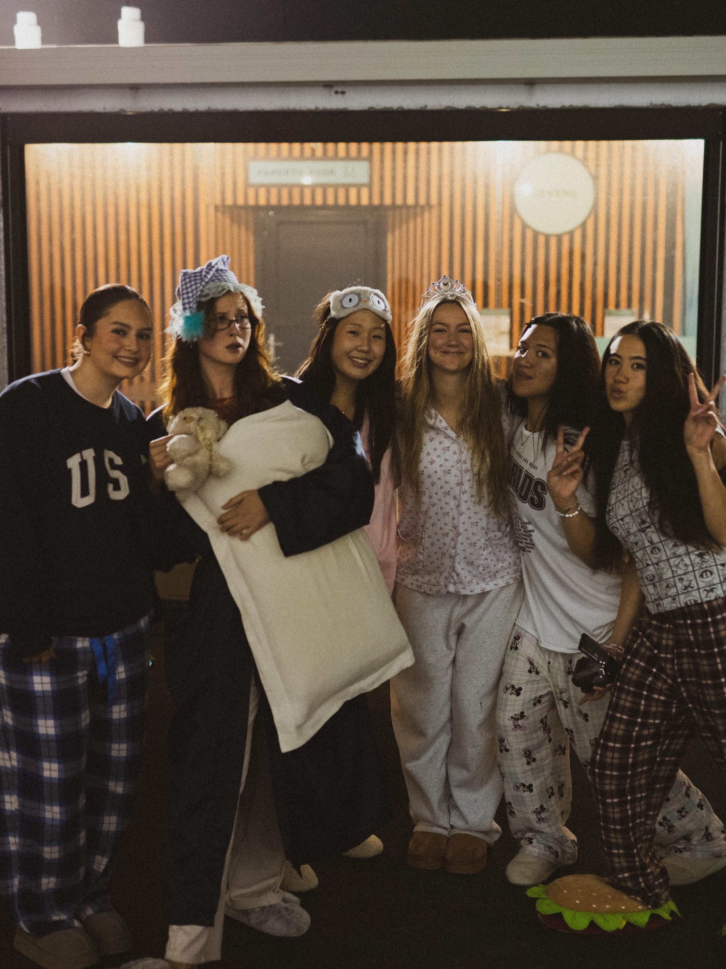 🫪 ROOKIES TAKEOVER 💃

should we wear our pjs to youth more often?