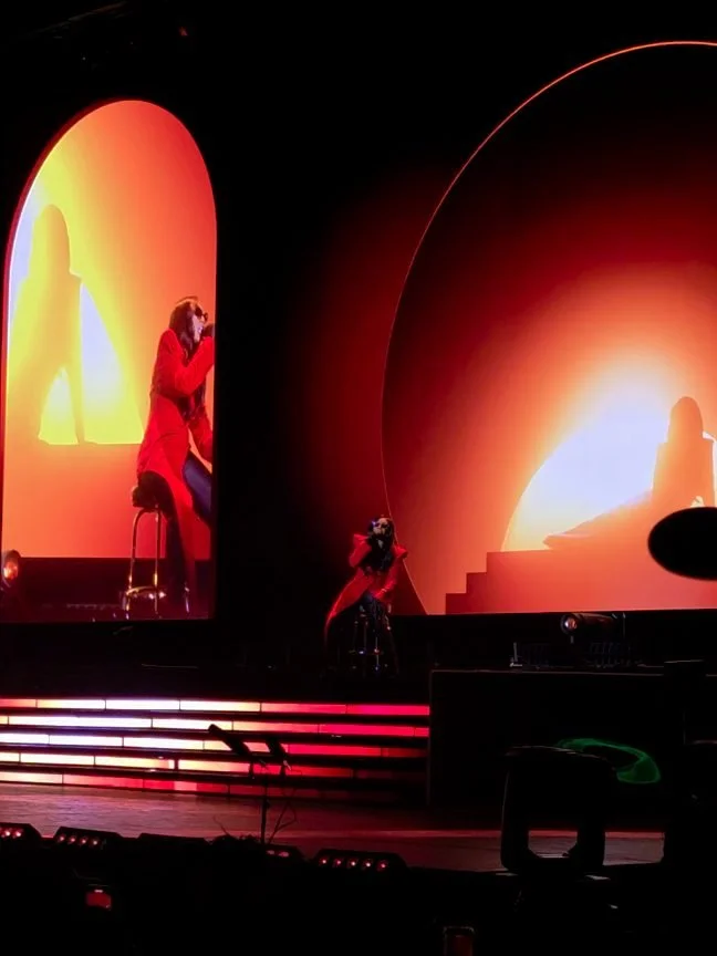 Brandy. Monica. Mya. Kelly Rowland.  #ilovethe90s #collegedaysswiftlypass

#boyisminetour