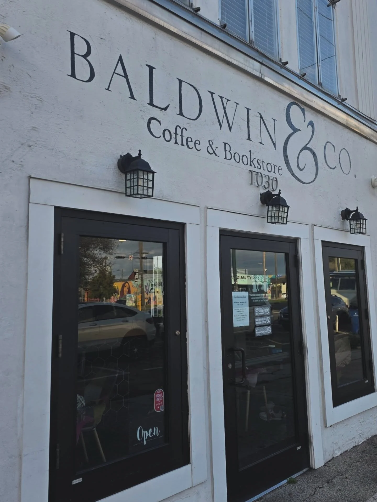 James Baldwin. New Orleans. 

#jamesbaldwin #coffeeshop