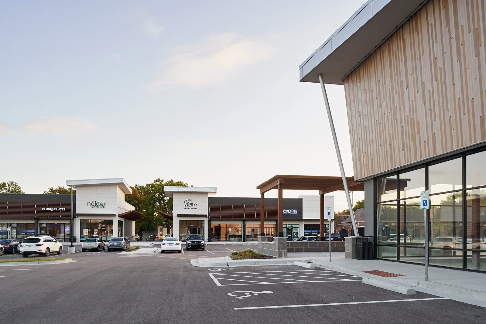 First Washington Realty - Corinth Quarter