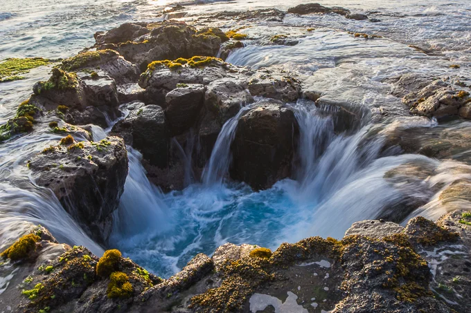 Pele’s Well at Wawaloli Beach