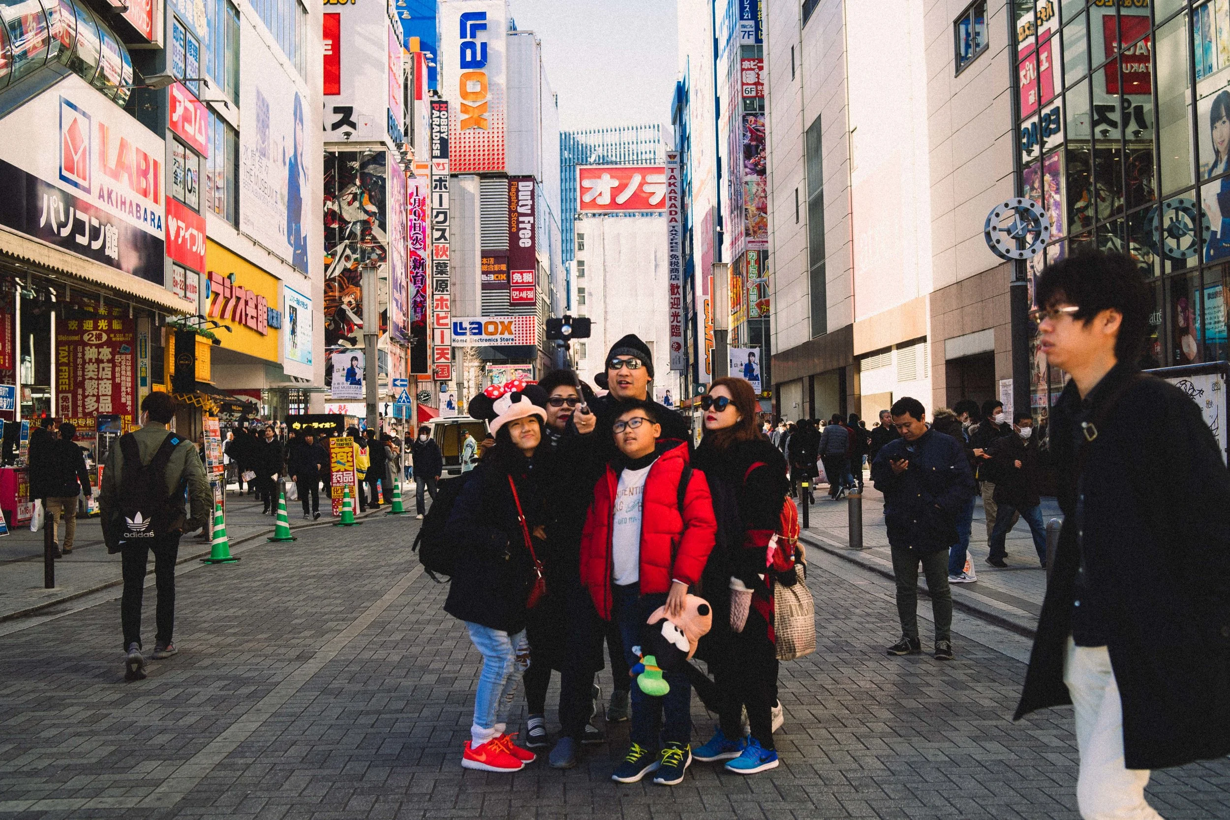 I like to give you a sense of how others enjoy a place. This lovely family was taking a nice family selfie. 