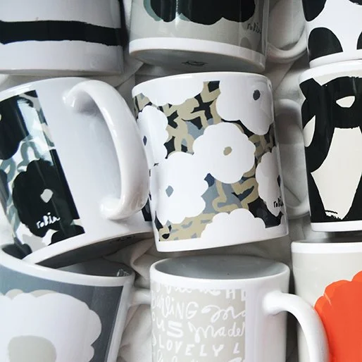 robinzingone_mugs_3.jpg