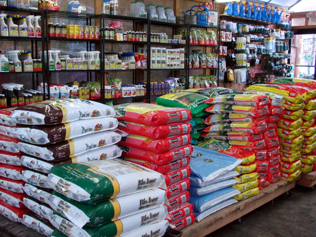 garden essentials large