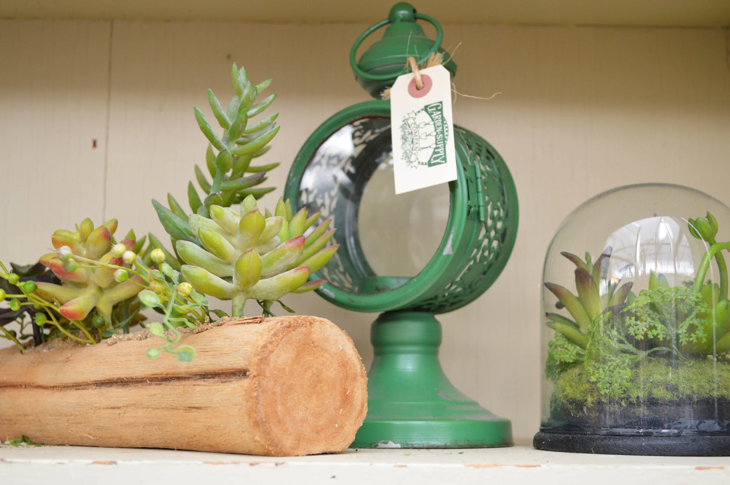 Shelf Knick Knacks