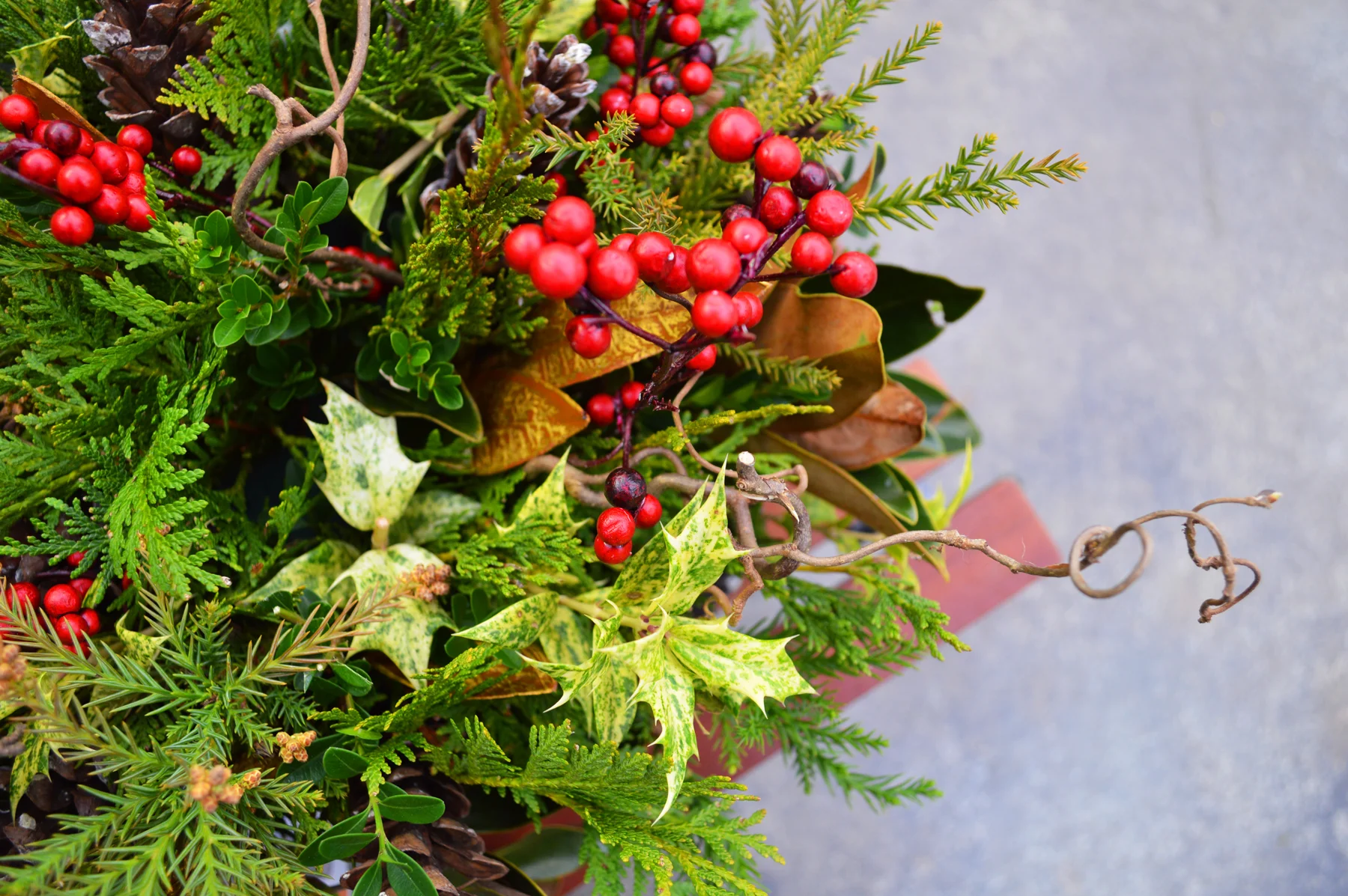 Seasonal Cut Arrangements