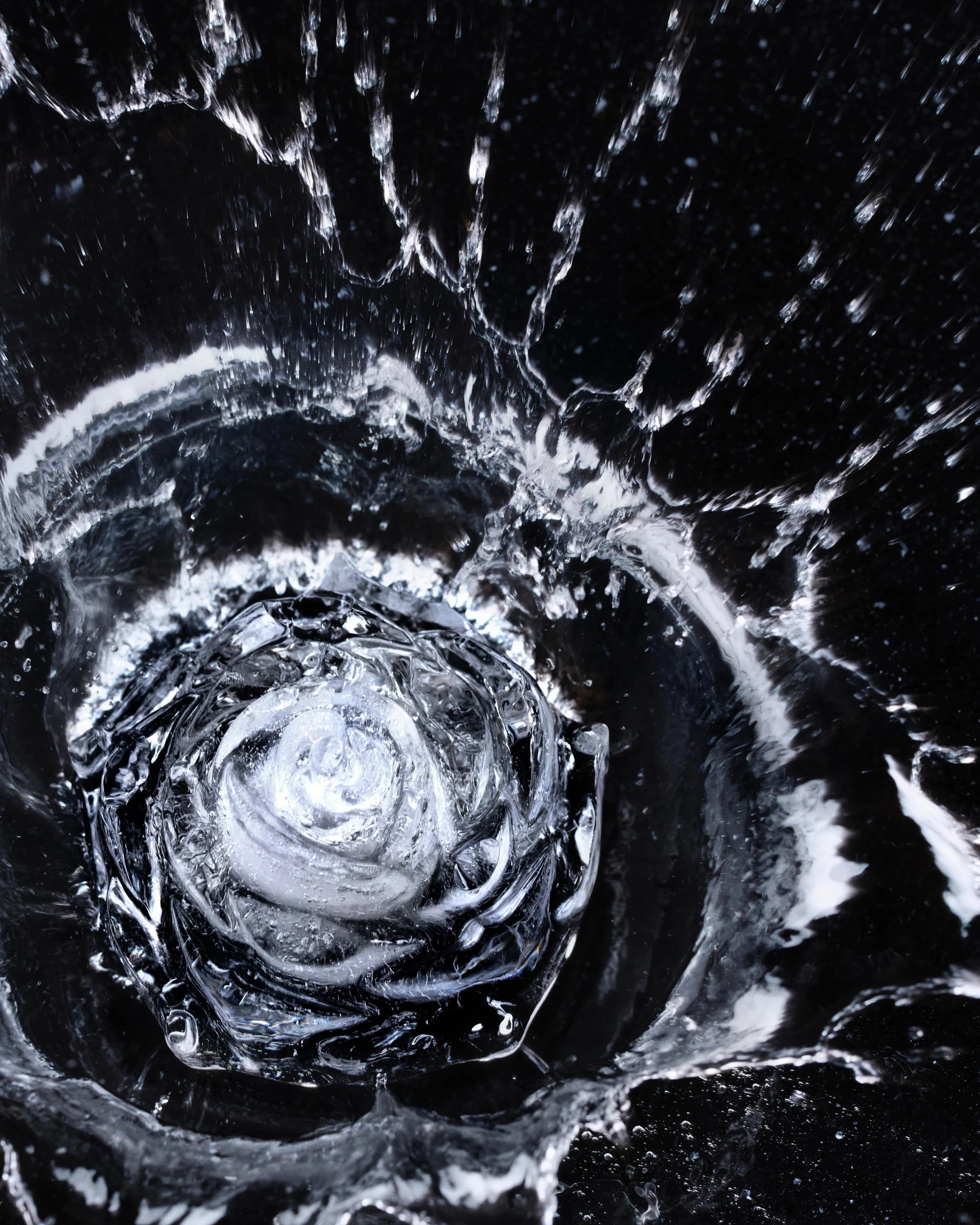 Cocktail Ice_0289_v1.jpeg