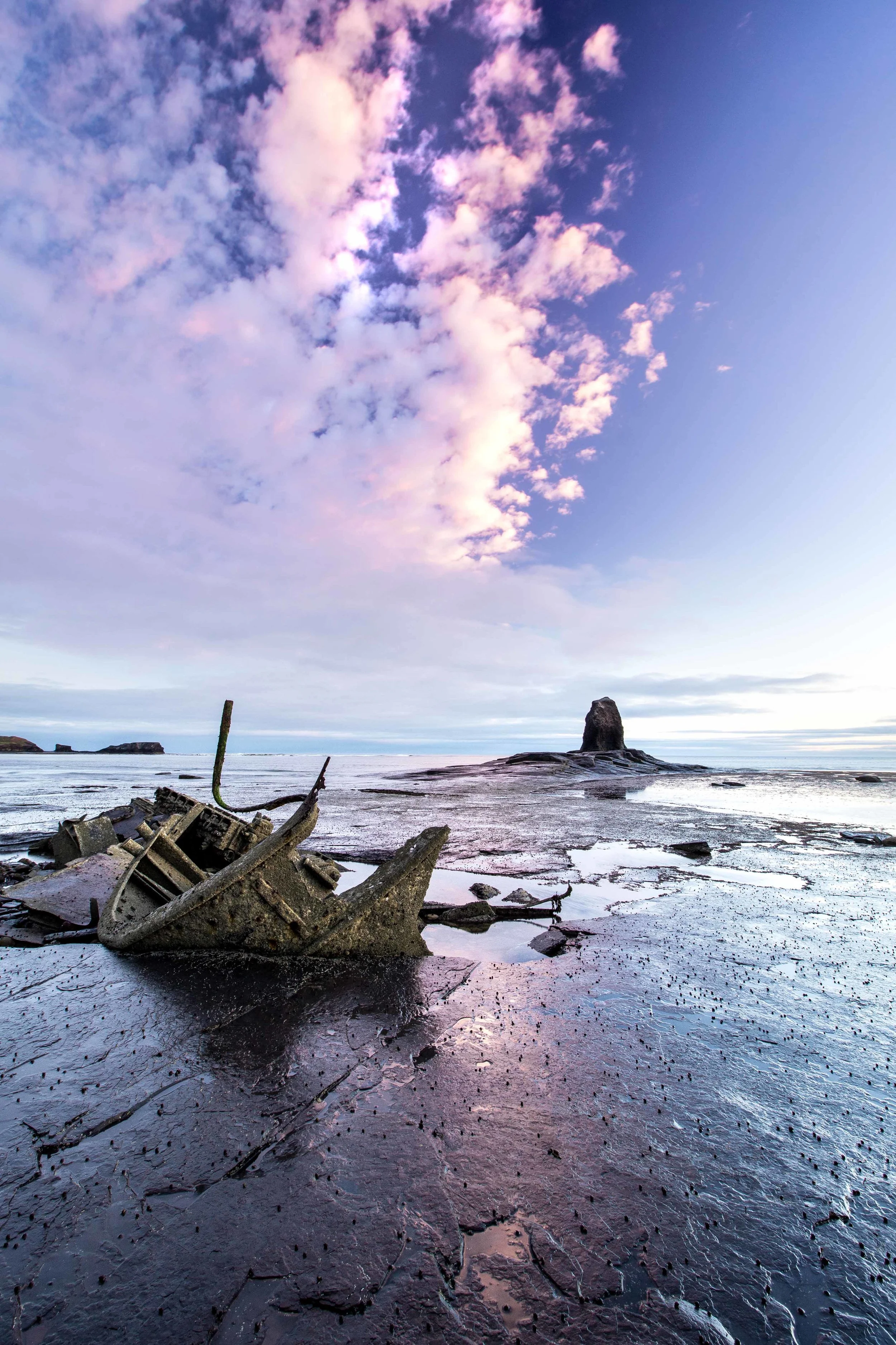 Saltwick bay - Whitby | Aaron Jeffels Photography | Wedding photographer based in Guisborough