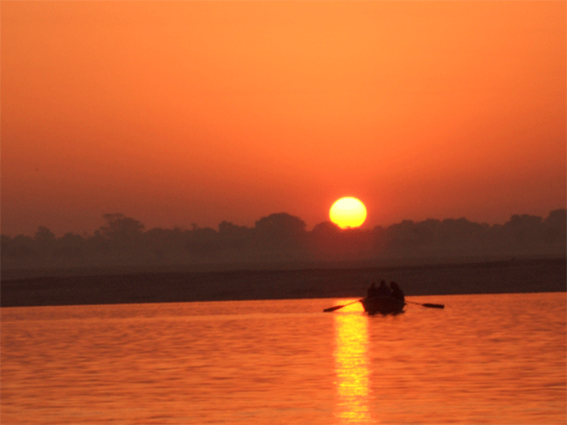 sunset-on-ganges.gif
