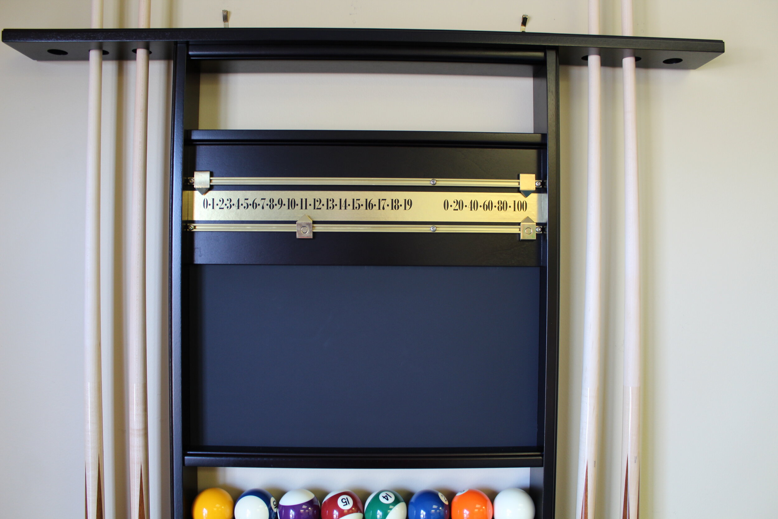 Canada Billiard Wall Scoreboard, 6 Cue and Ball Rack — Benner's Billiards