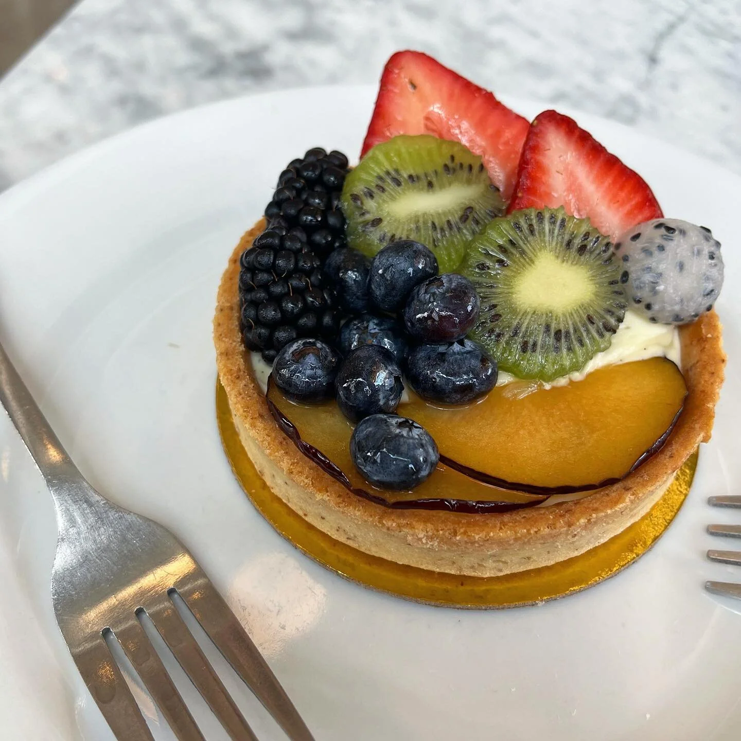 Late post of the most amazing little tart! Next time I will get the large.