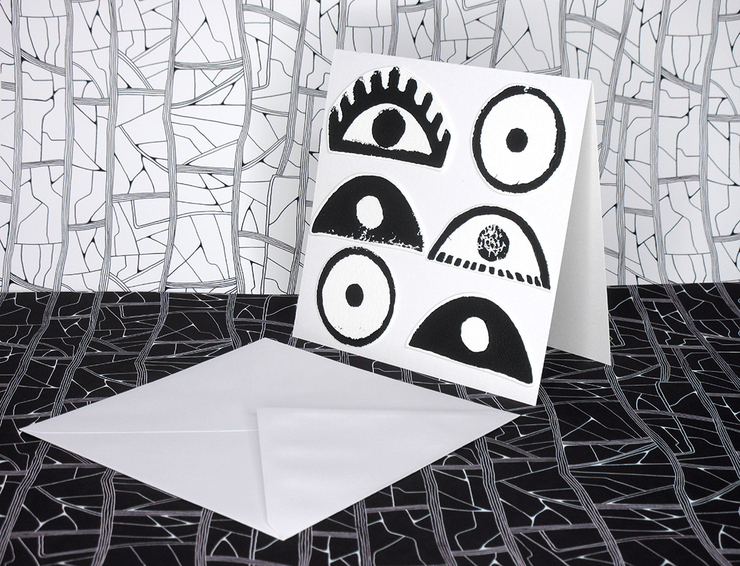 eyes-card-side-web.jpg