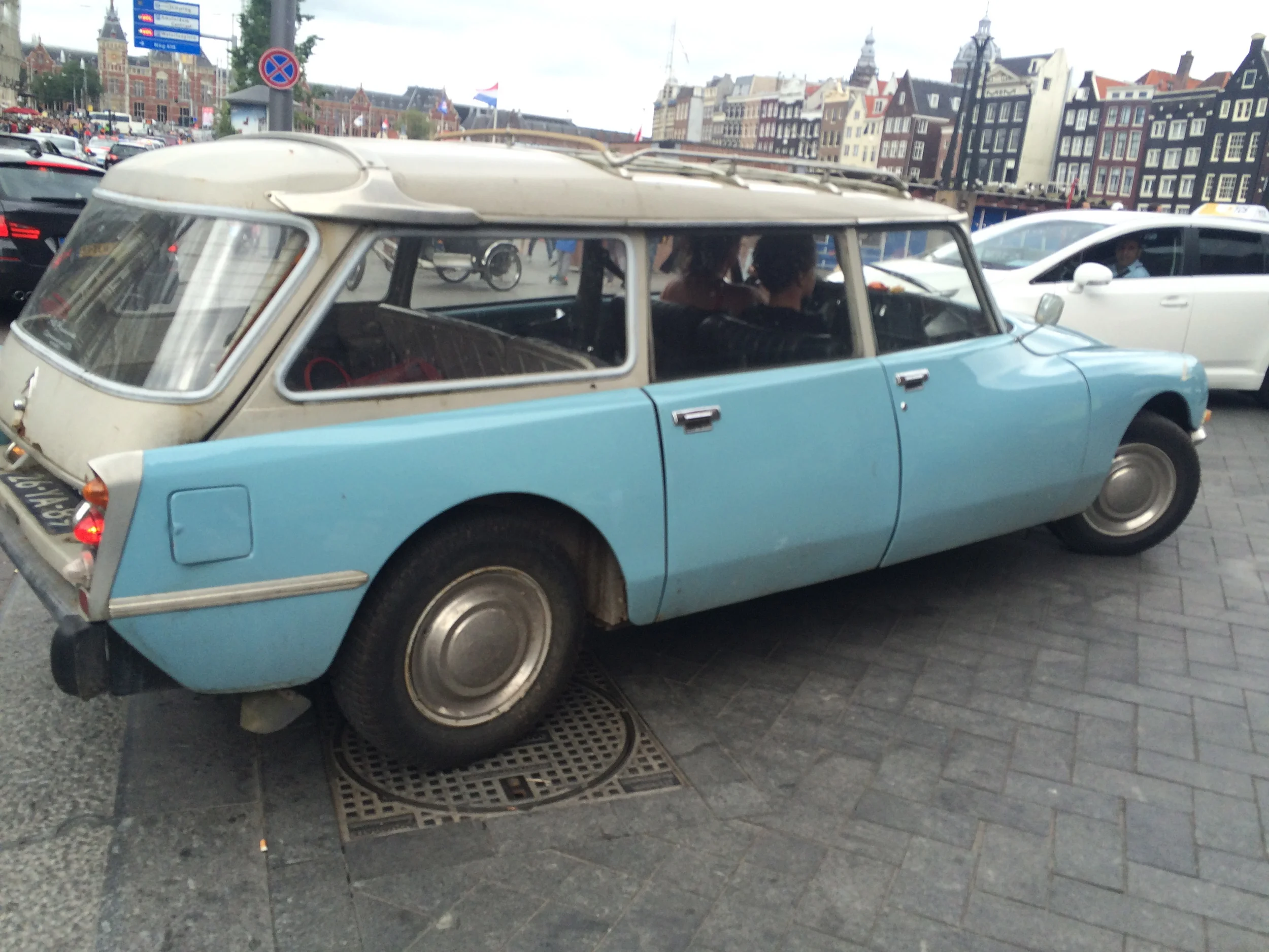 On tour with "Cut Circle"