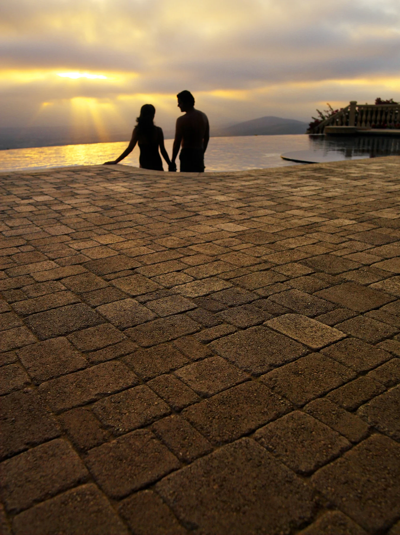 Angelus Infinity Swimming Pool.jpg