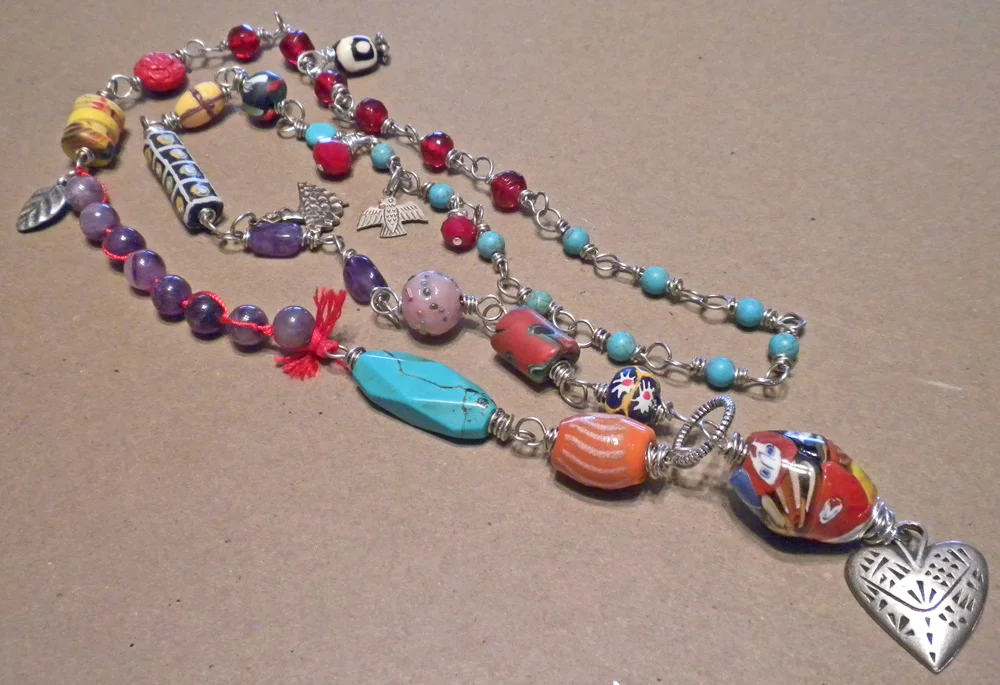 jewelrymillifioriheartclose.jpg