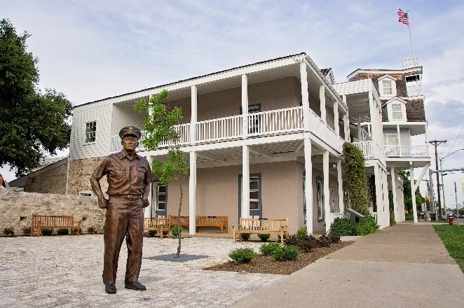 National-Museum-of-the-Pacific-War_Admiral-Nimitz-Museum_Hotel.jpg